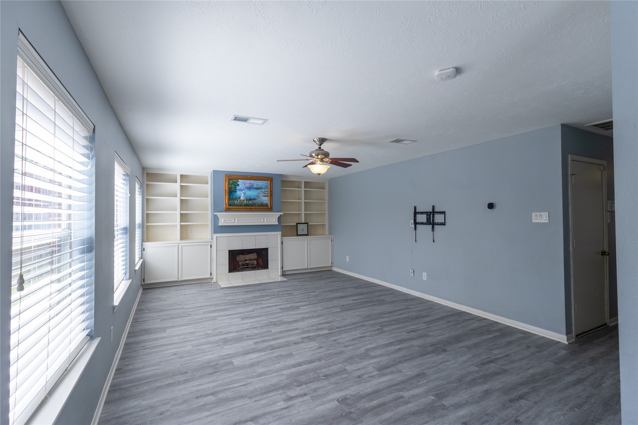 2143 Autumn Fern Drive Property Photo 13
