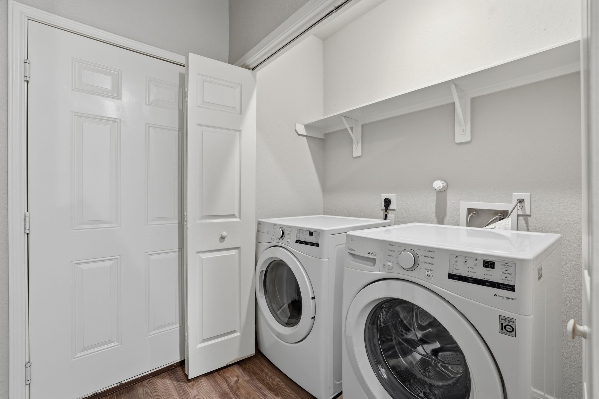4834 Van Fleet Street Property Photo 12
