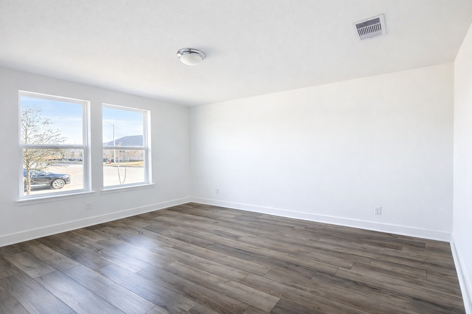 29403 Meadowcreek Hill Drive Property Photo 8