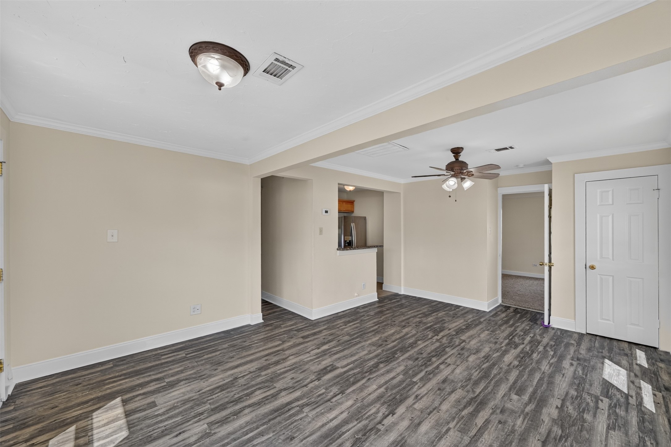 210 W 13th Street A Property Photo 11