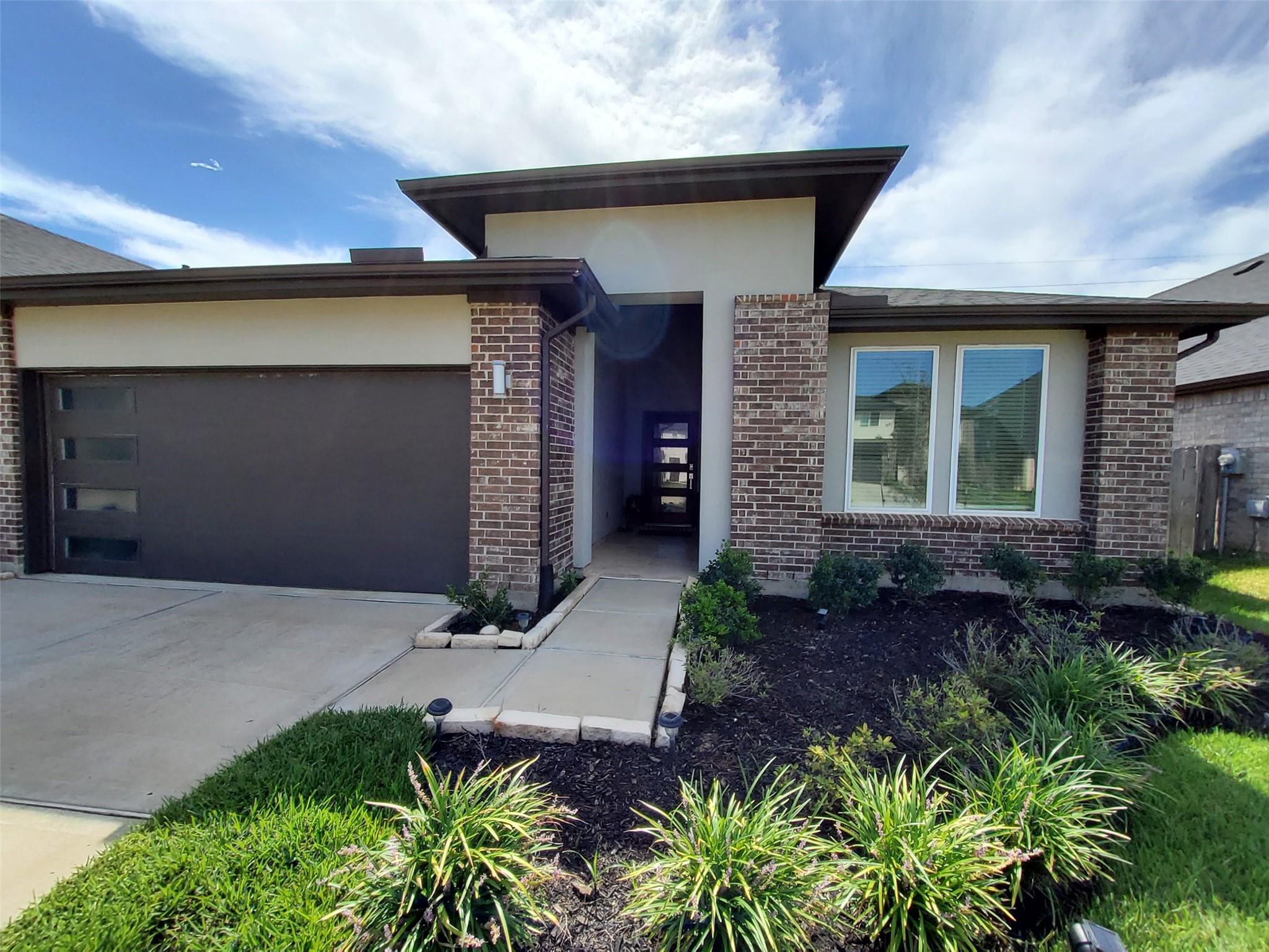28415 Hannahs Harbor Lane, Katy TX 77494 Property Photo 1