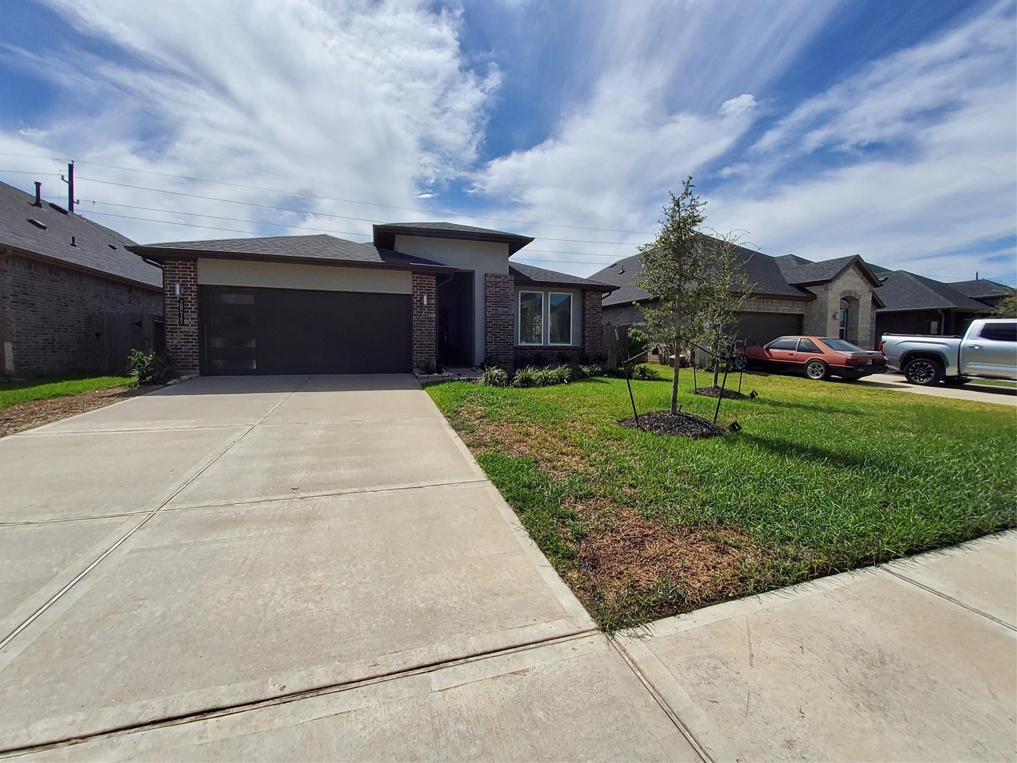 28415 Hannahs Harbor Lane Property Photo 4