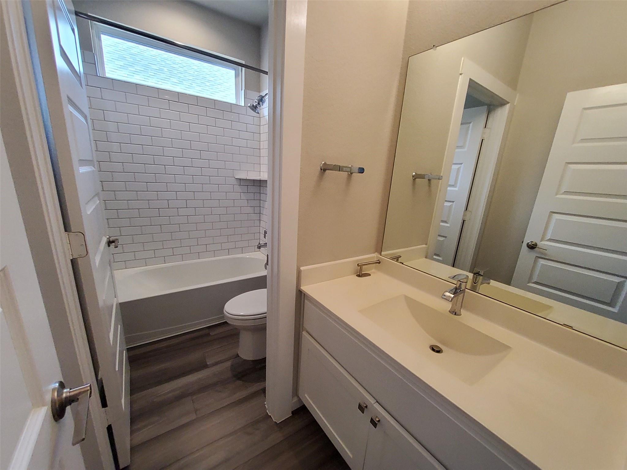 28415 Hannahs Harbor Lane Property Photo 11