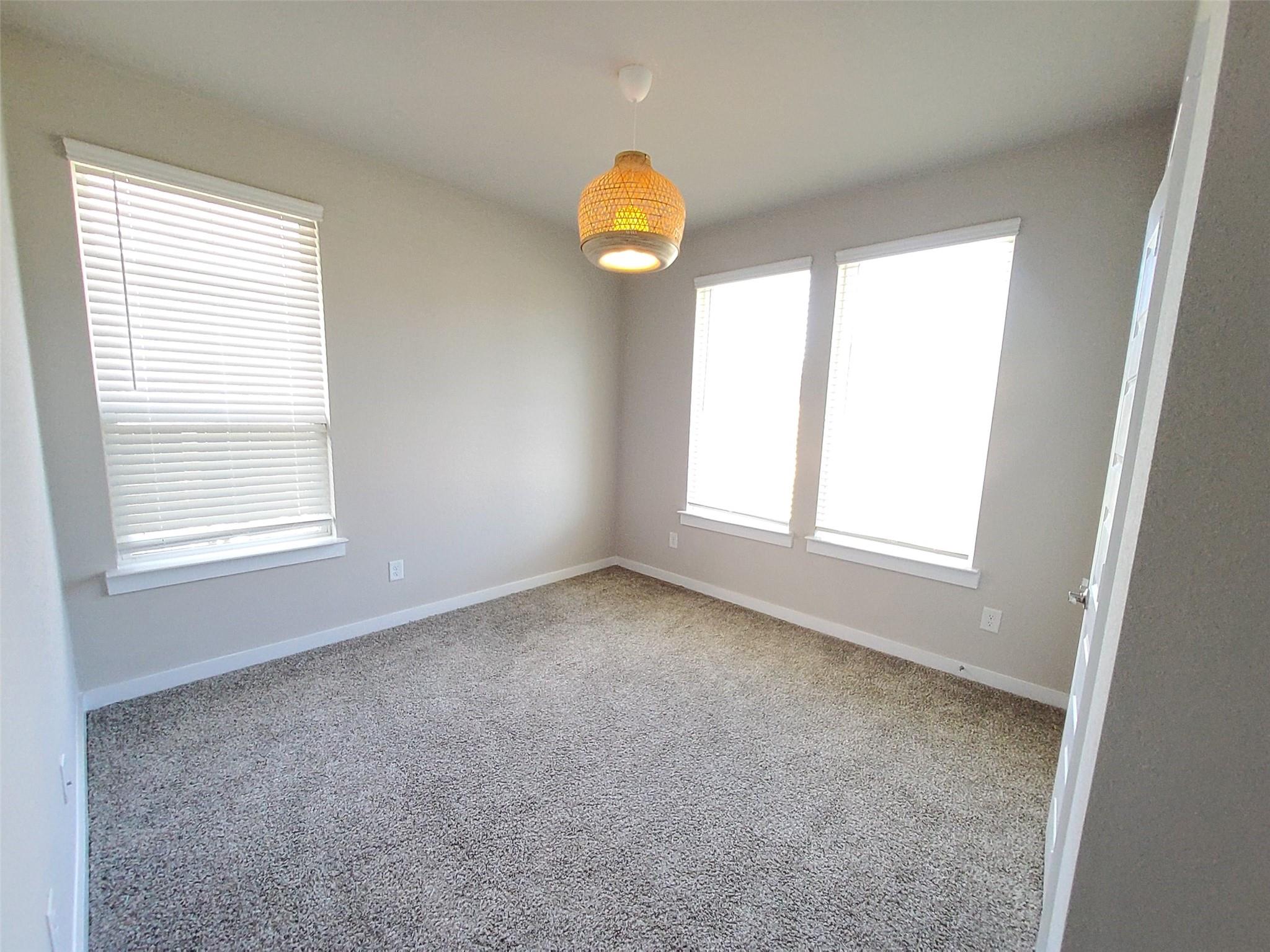 28415 Hannahs Harbor Lane Property Photo 12