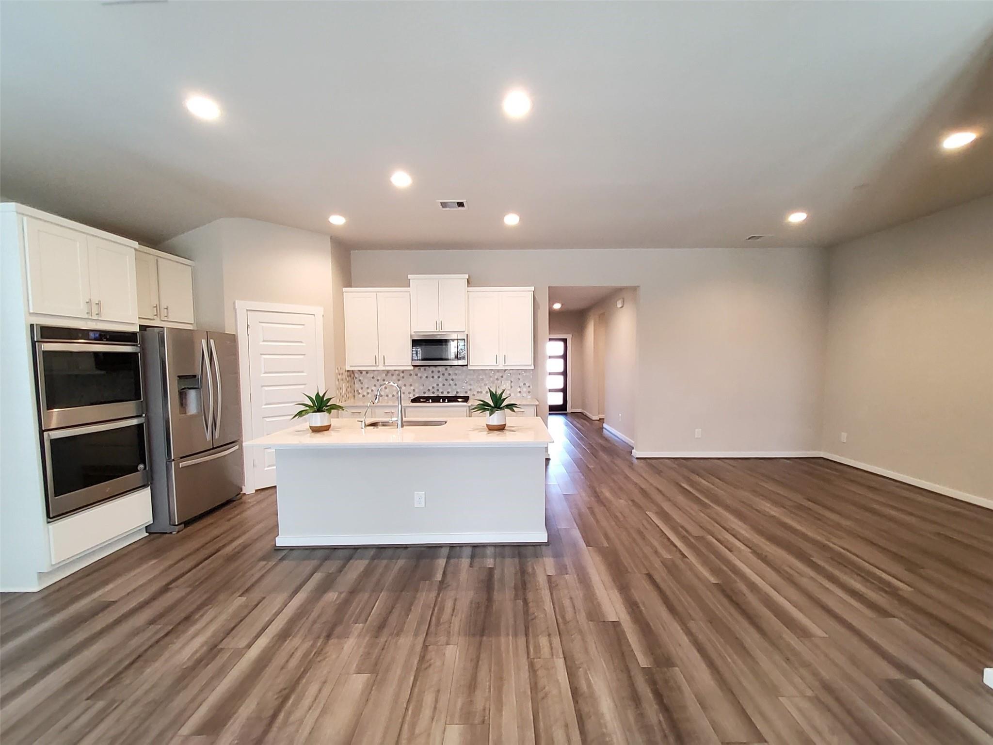 28415 Hannahs Harbor Lane Property Photo 21