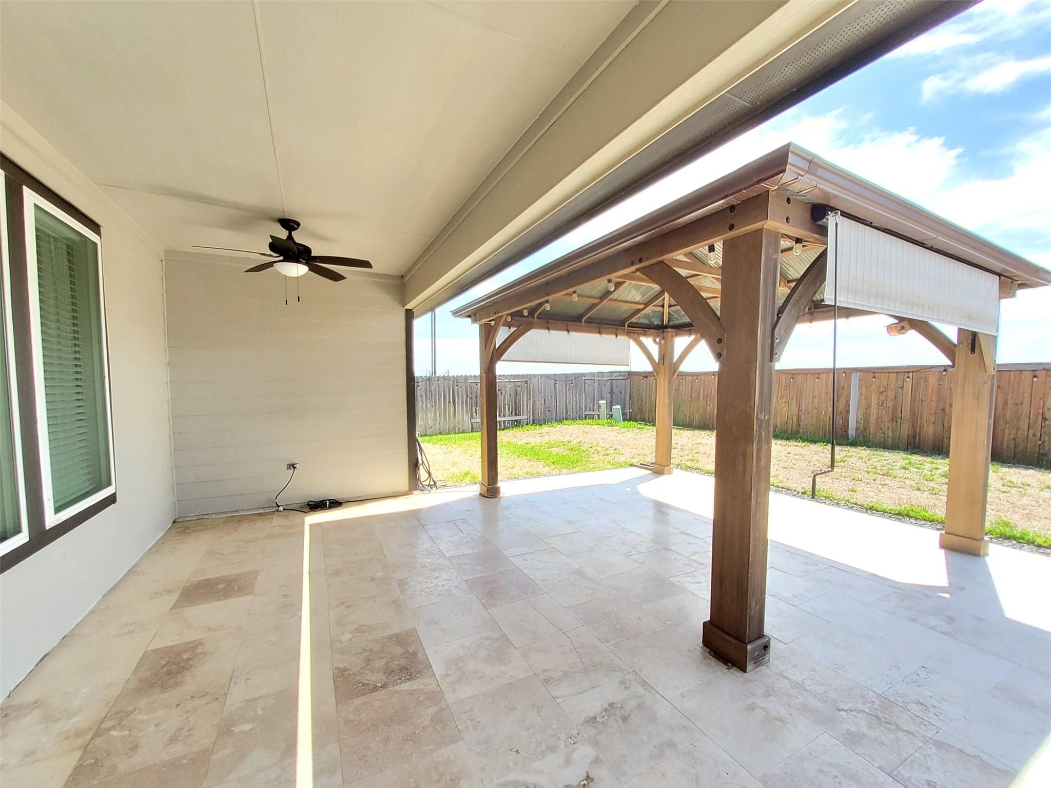 28415 Hannahs Harbor Lane Property Photo 24