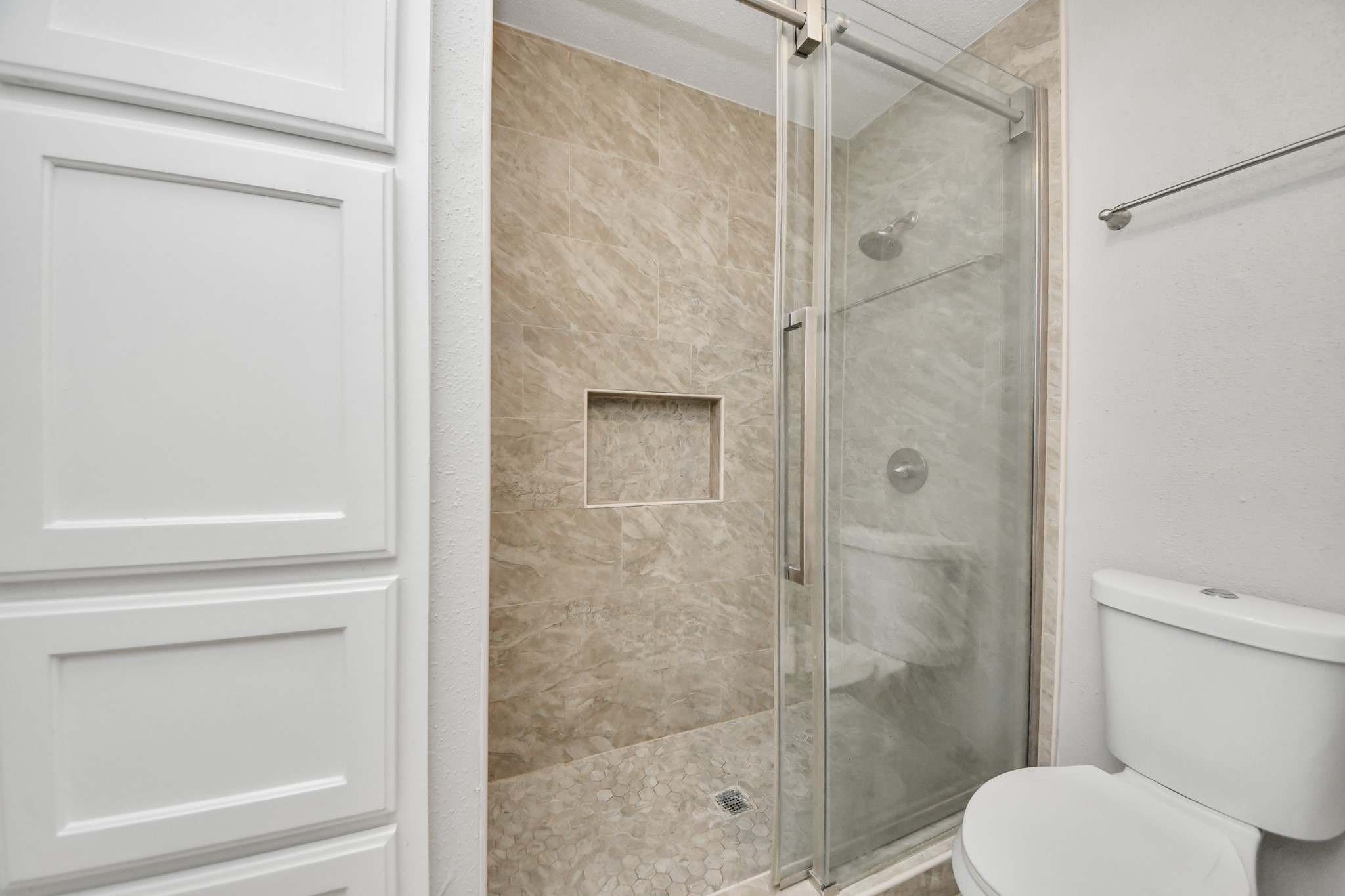 1818 Augusta Drive 8 Property Photo 30