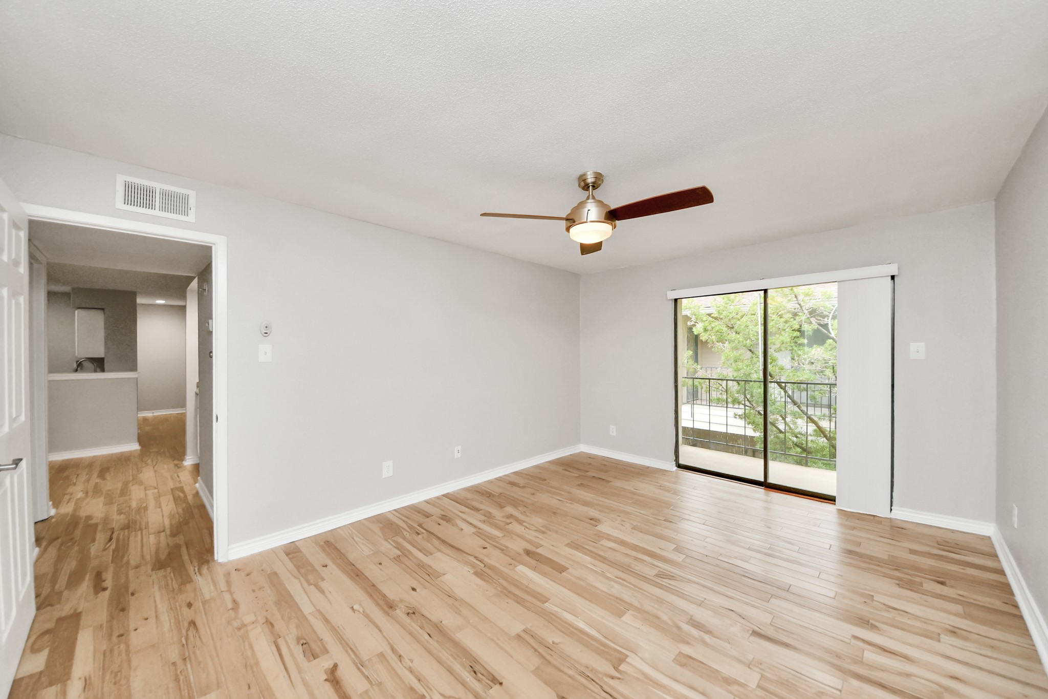 1818 Augusta Drive 8 Property Photo 34