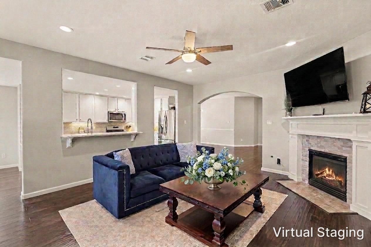 13522 Northsun Lane Property Photo 4