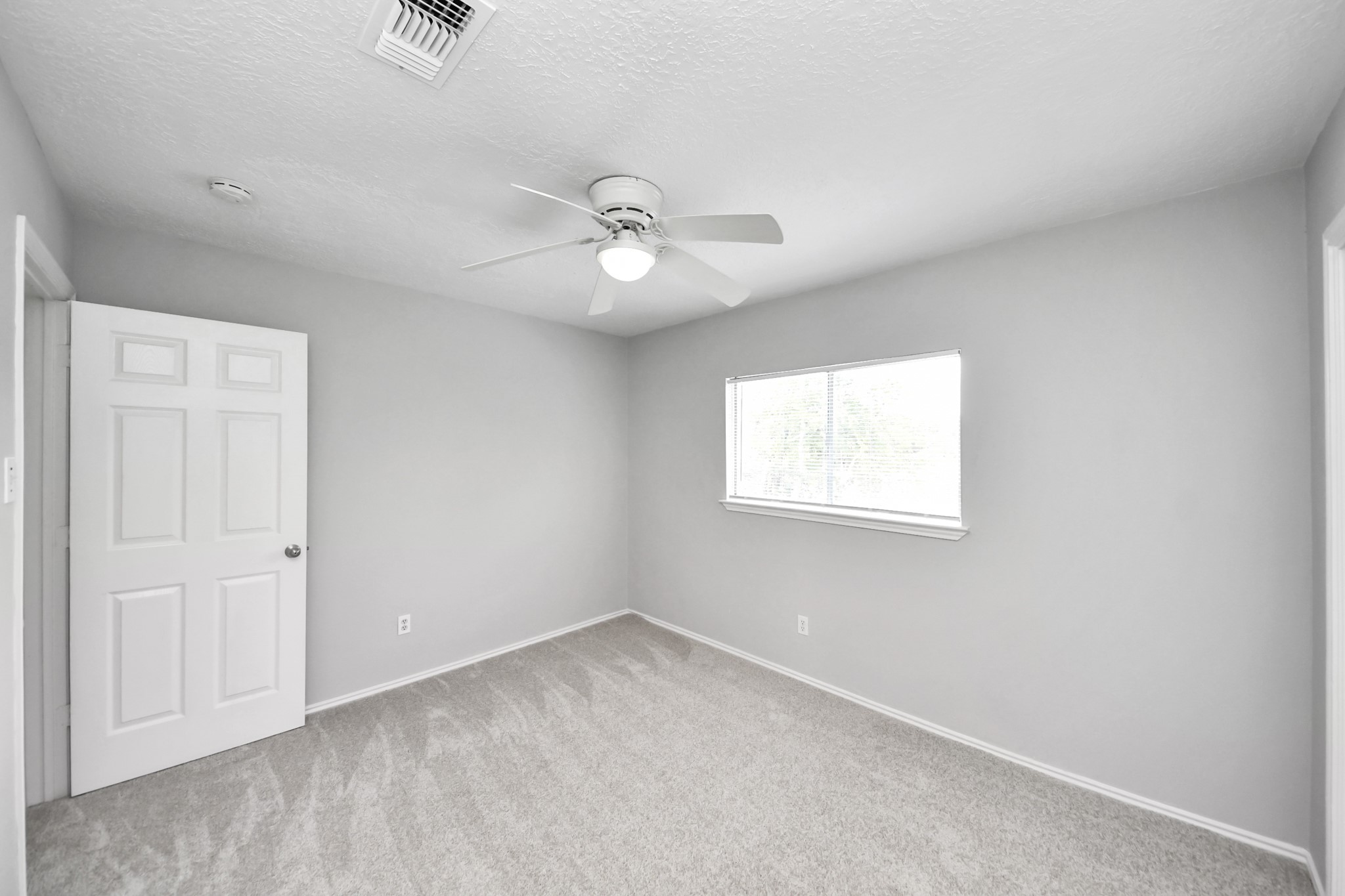 24230 Azure Sky Drive Property Photo 15