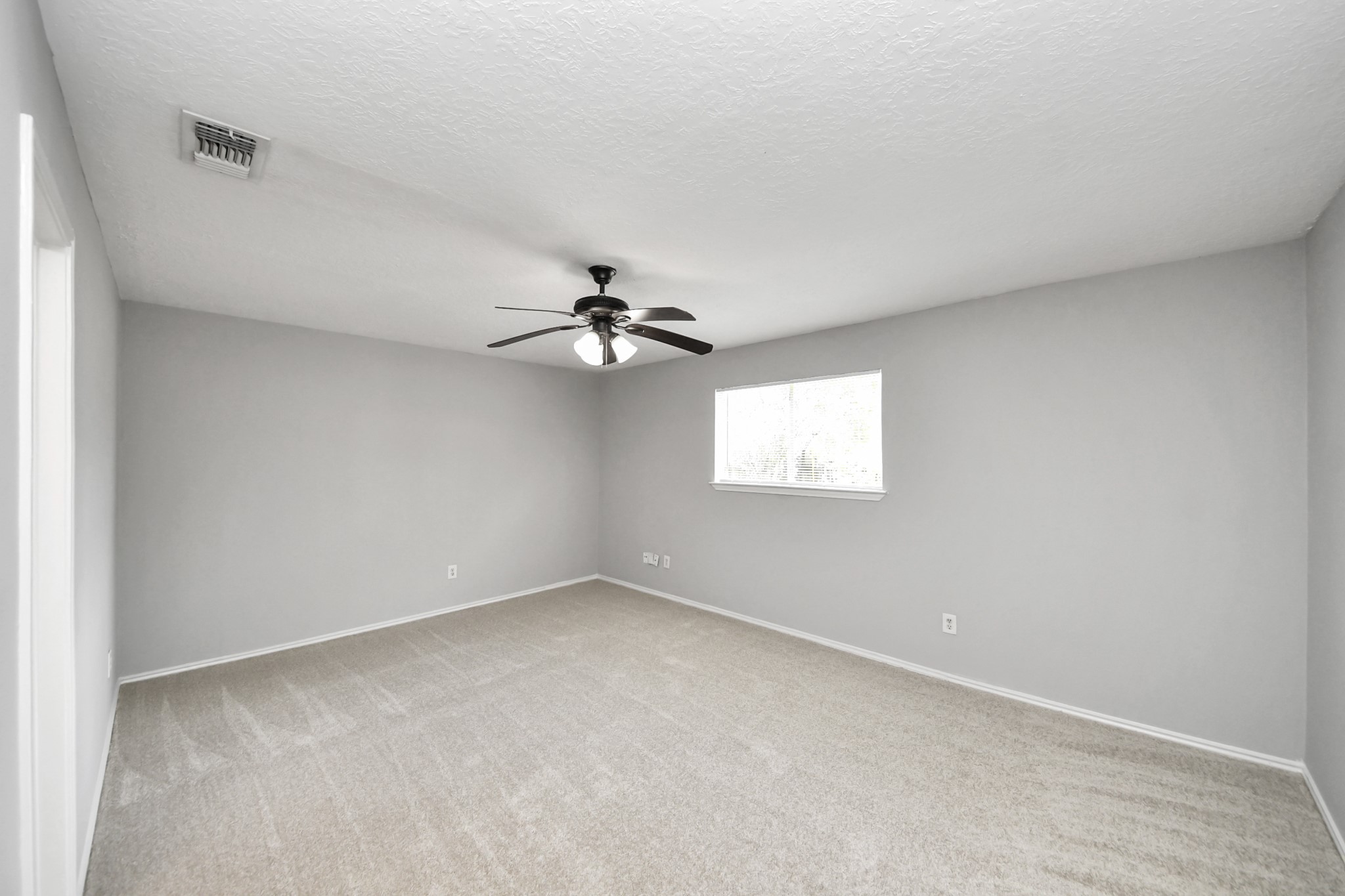 24230 Azure Sky Drive Property Photo 16