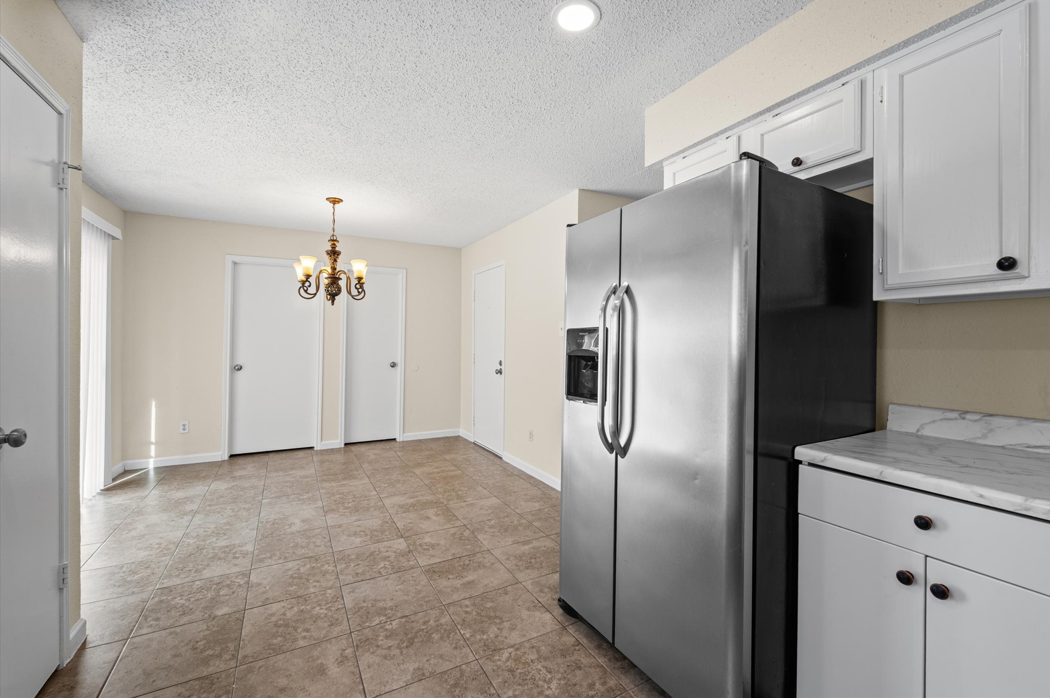 10011 Spring Place Drive Property Photo 10