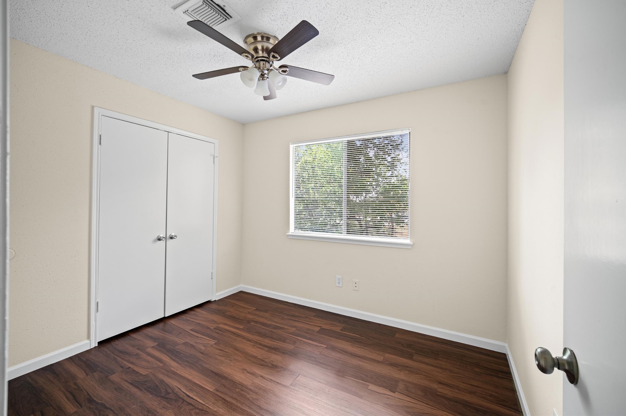 10011 Spring Place Drive Property Photo 16