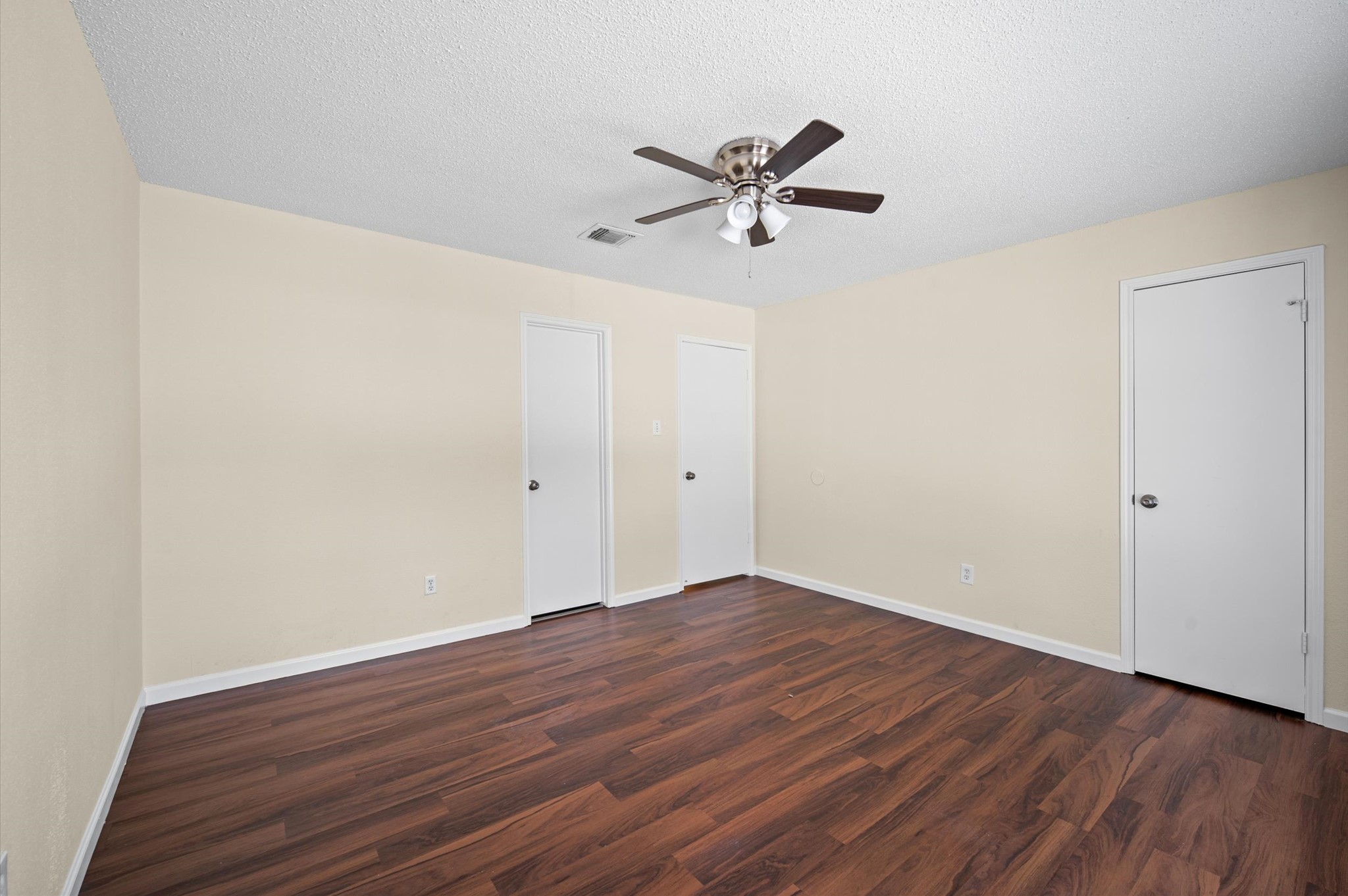 10011 Spring Place Drive Property Photo 20