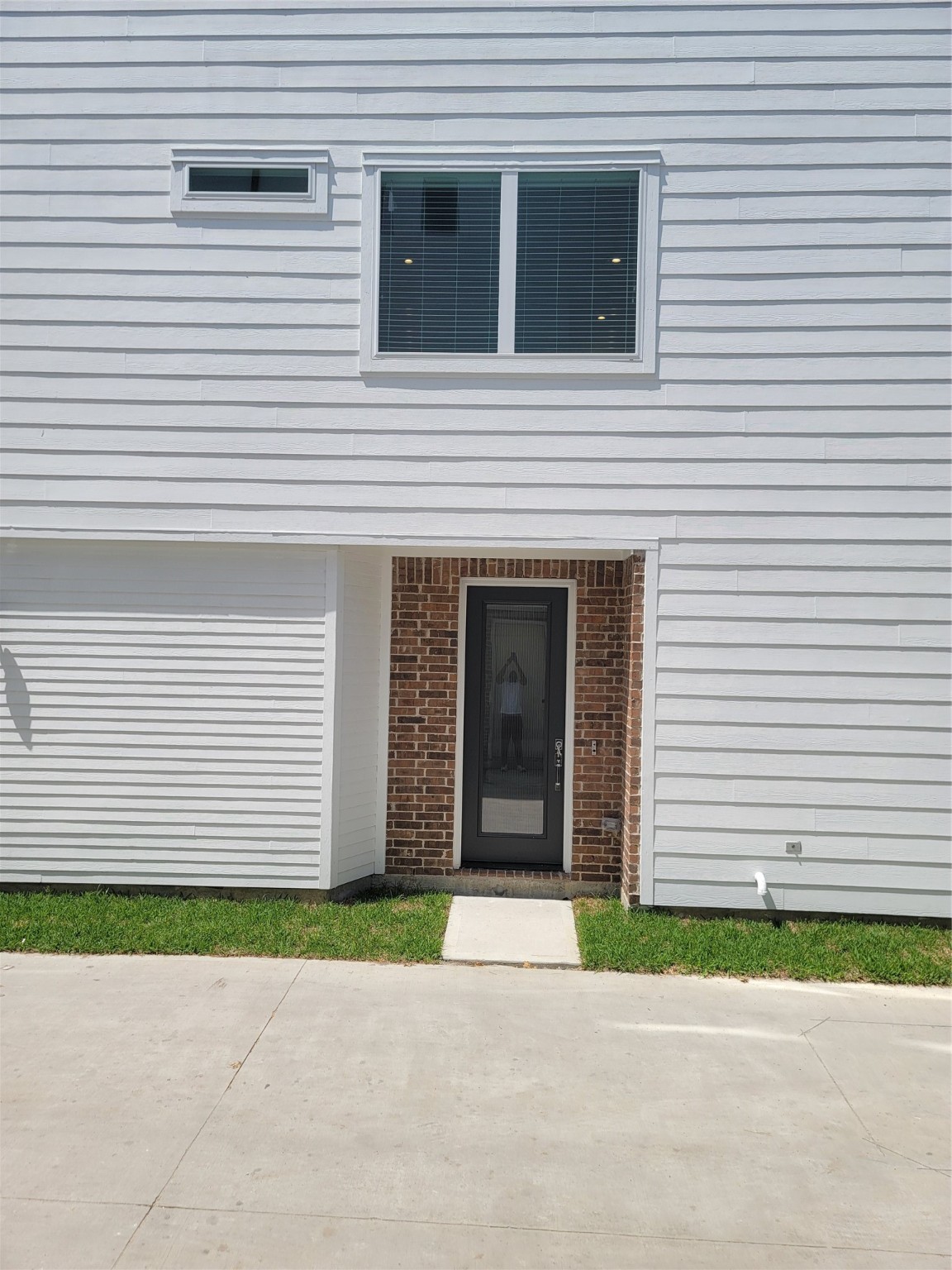 5859 Dolores Street Property Photo 1