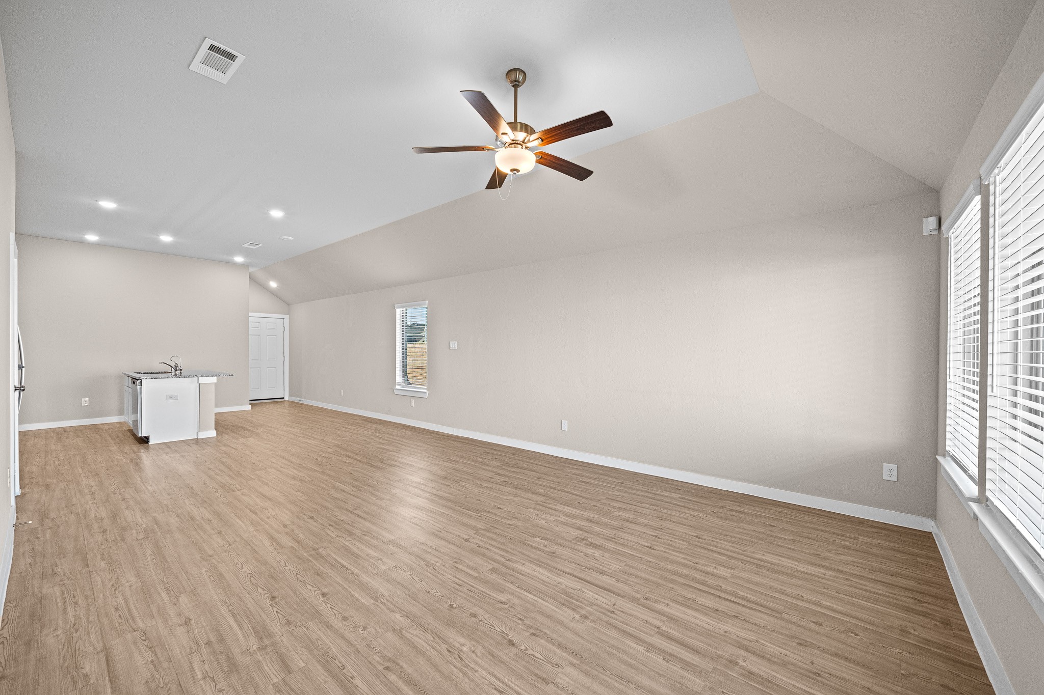 8154 Royal Breeze Drive Property Photo 11