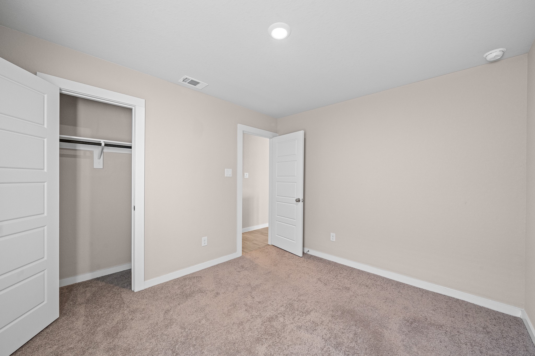 8154 Royal Breeze Drive Property Photo 19