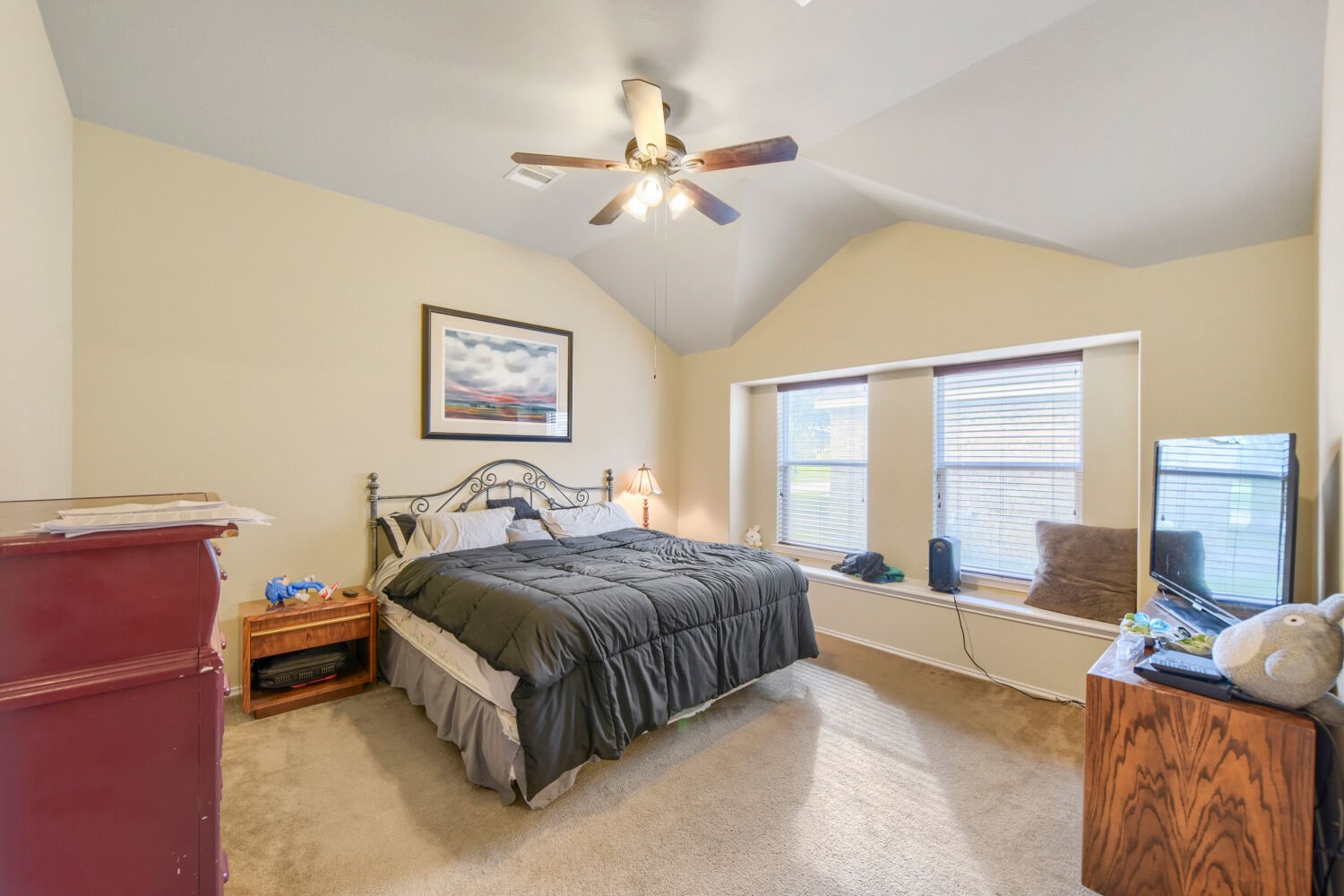 631 Honeysuckle Vine Drive Property Photo 14