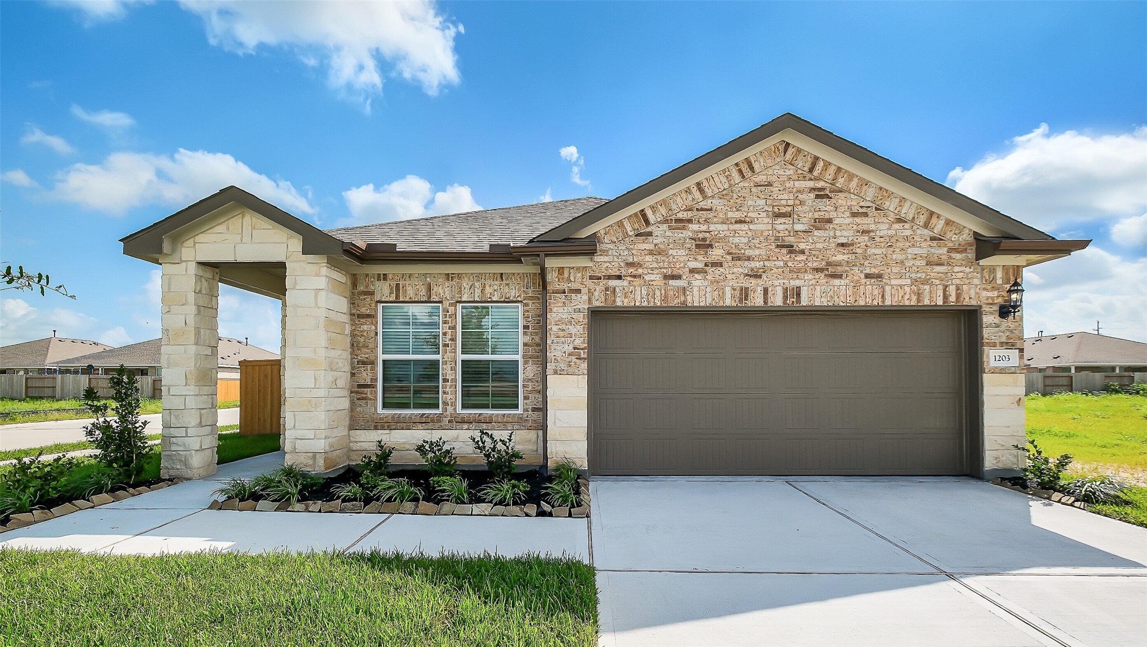 1203 Wildflower Way Drive Property Photo 1