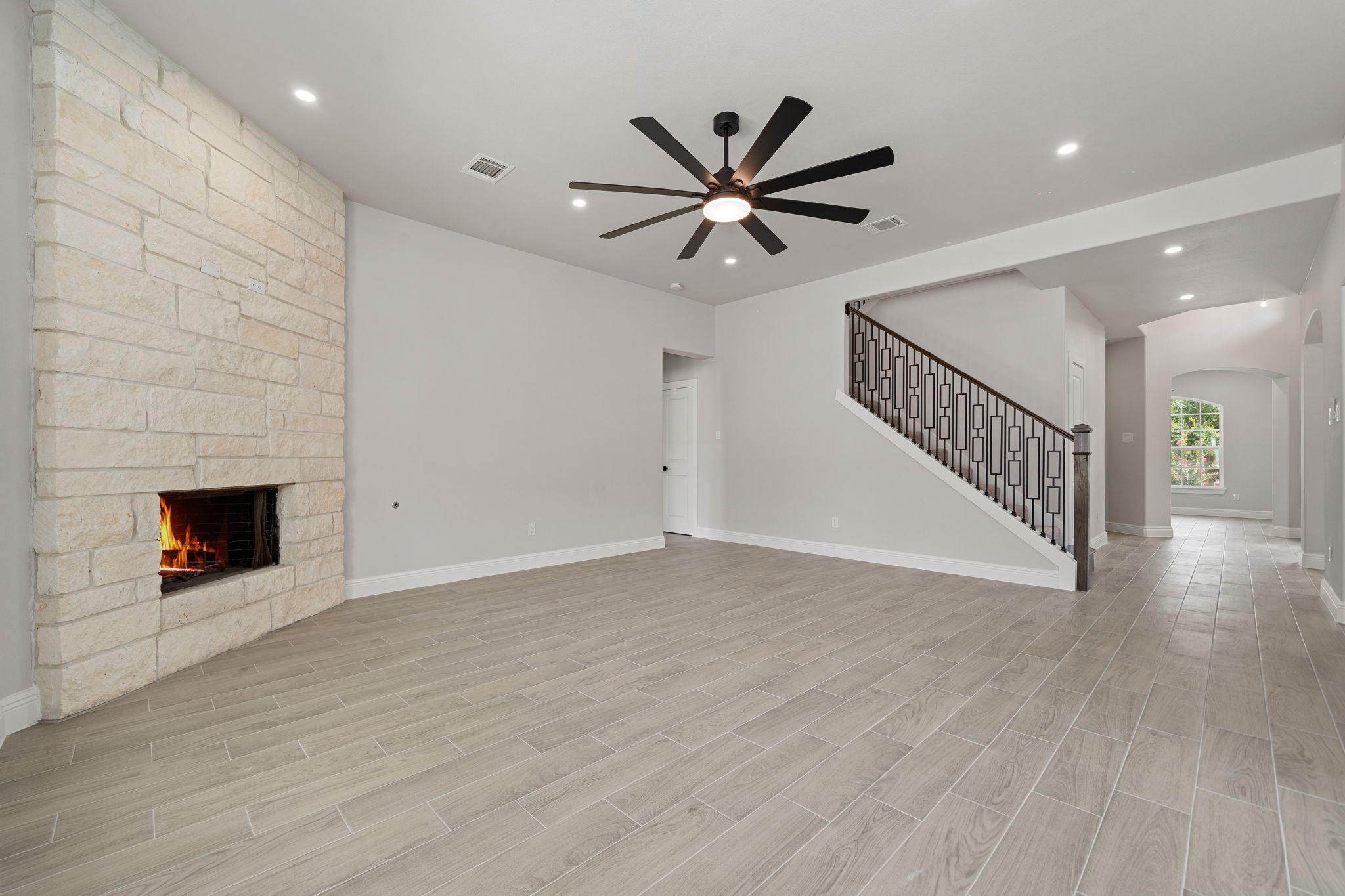 17926 Oakridge Canyon Lane Property Photo 5