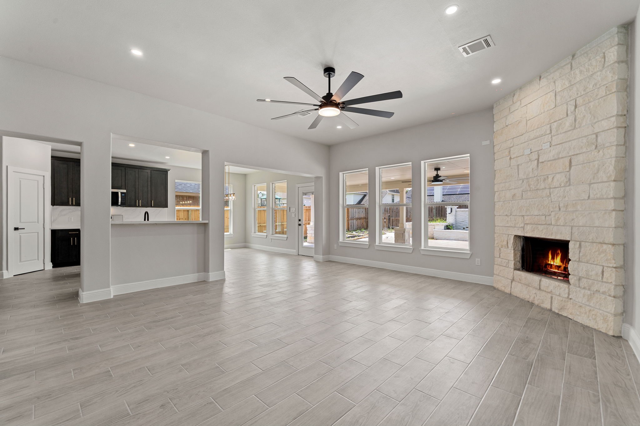 17926 Oakridge Canyon Lane Property Photo 6