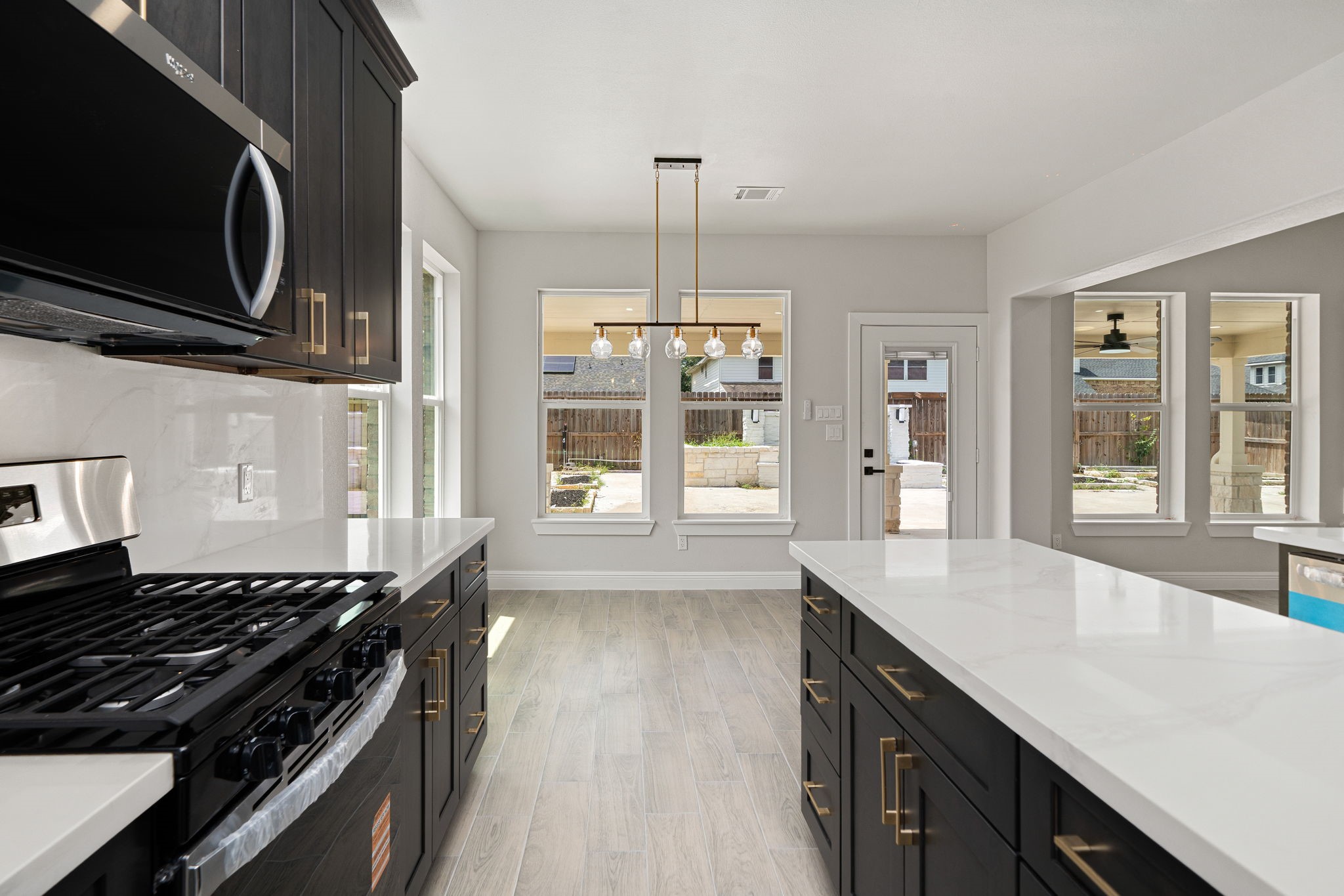 17926 Oakridge Canyon Lane Property Photo 9