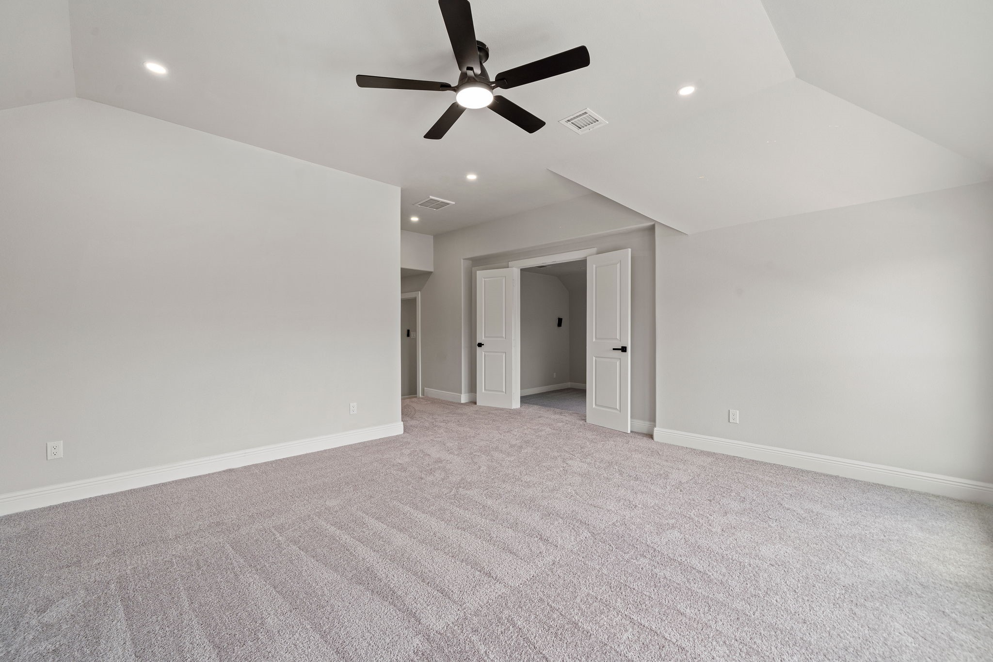 17926 Oakridge Canyon Lane Property Photo 23