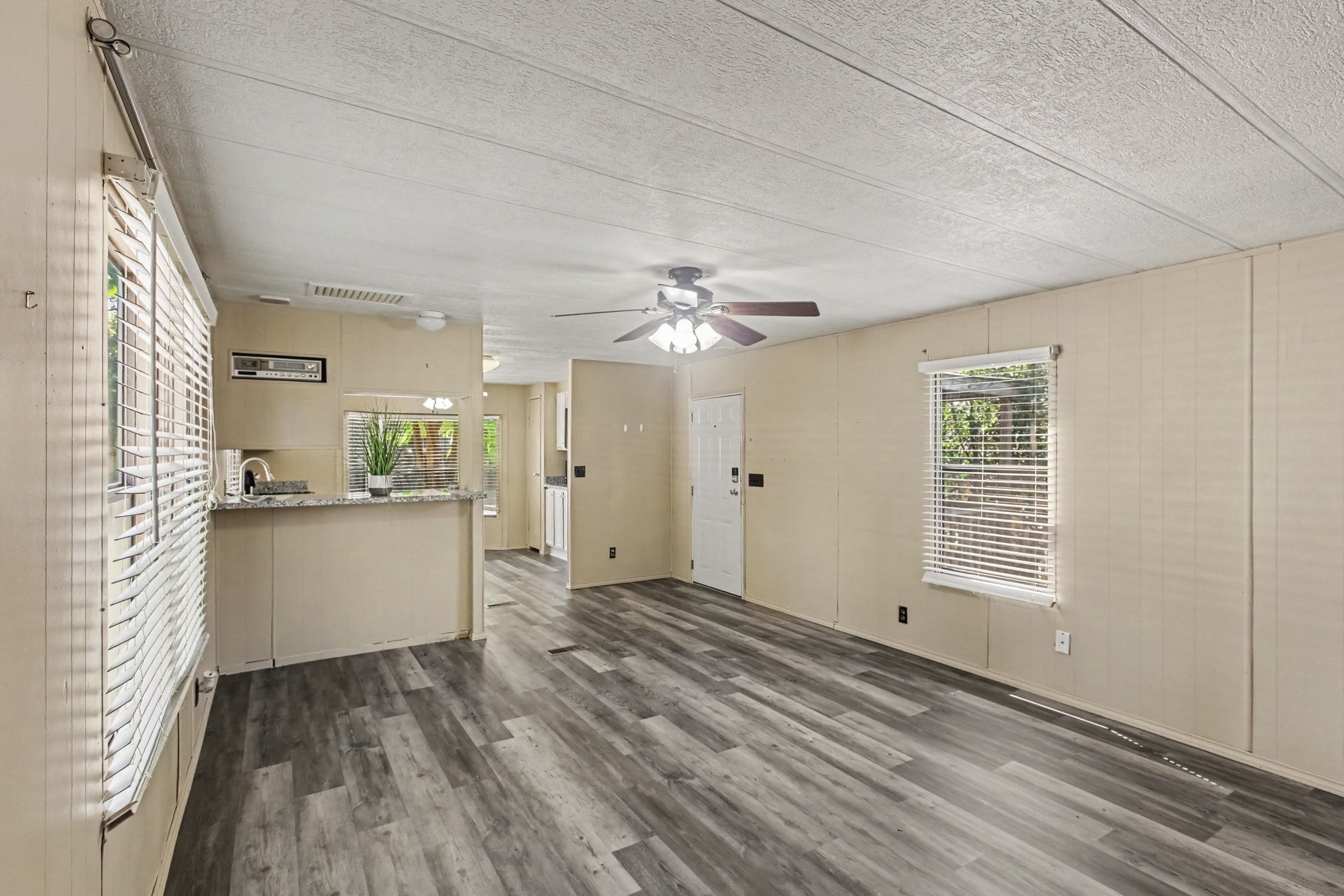 14351 W Ravine Run Property Photo 4