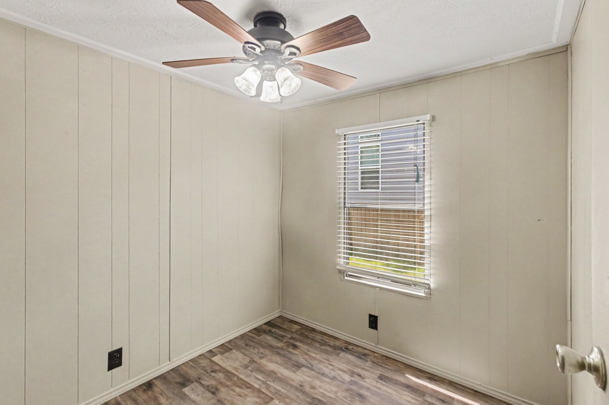 14351 W Ravine Run Property Photo 14