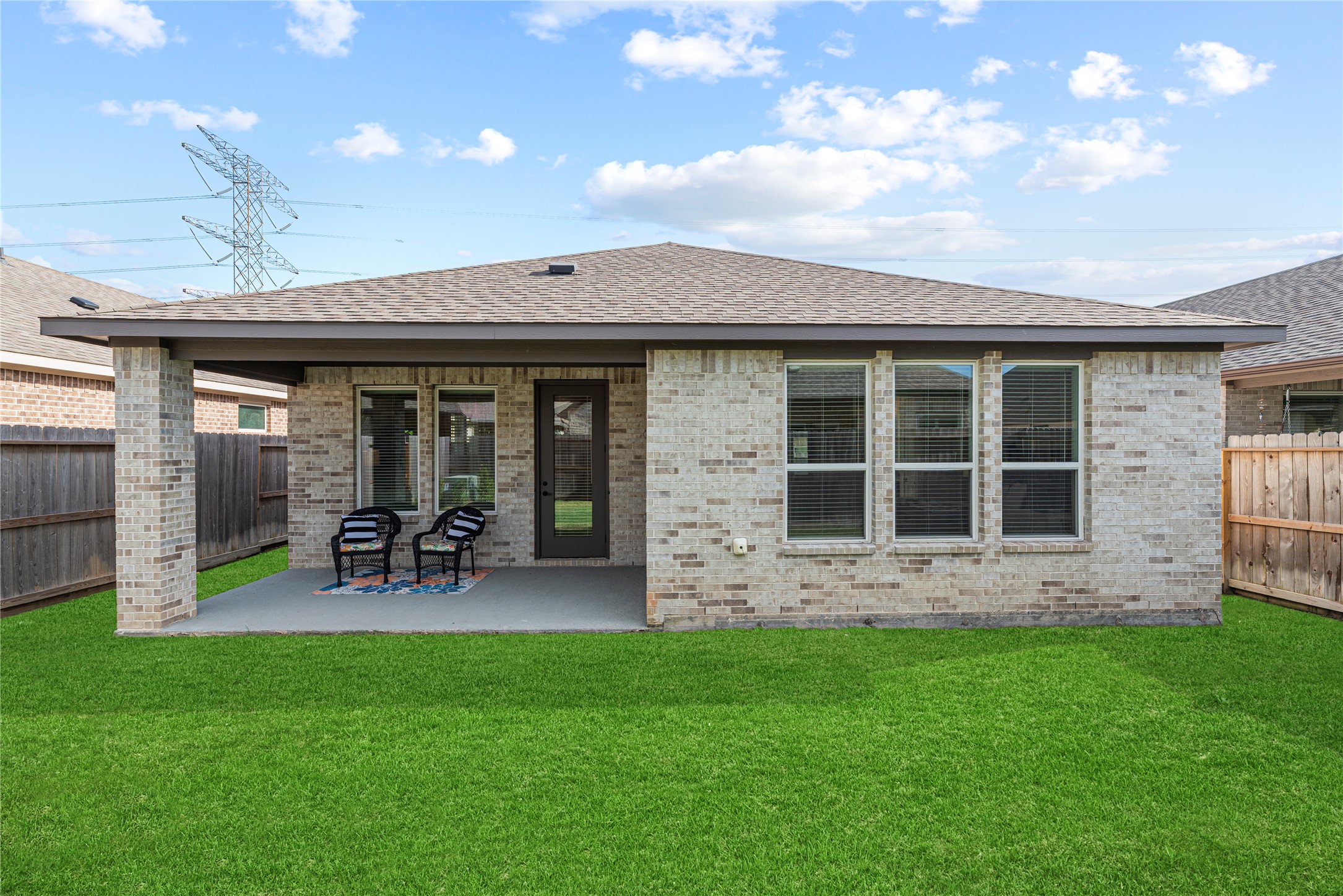 18730 Sweetwater Springs Drive Property Photo 31