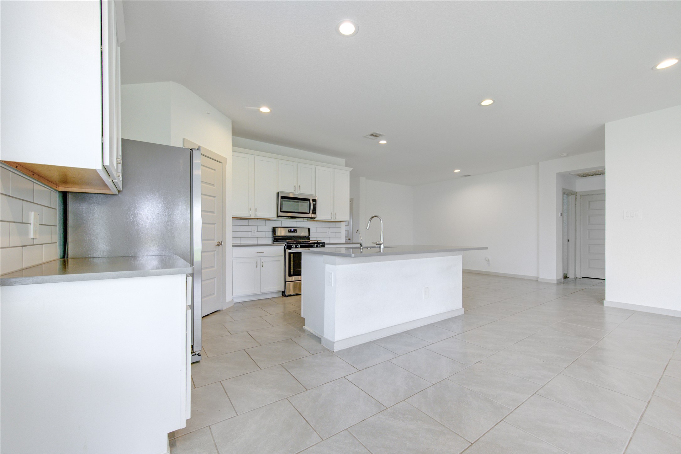 29615 Cayenne Circle Property Photo 24