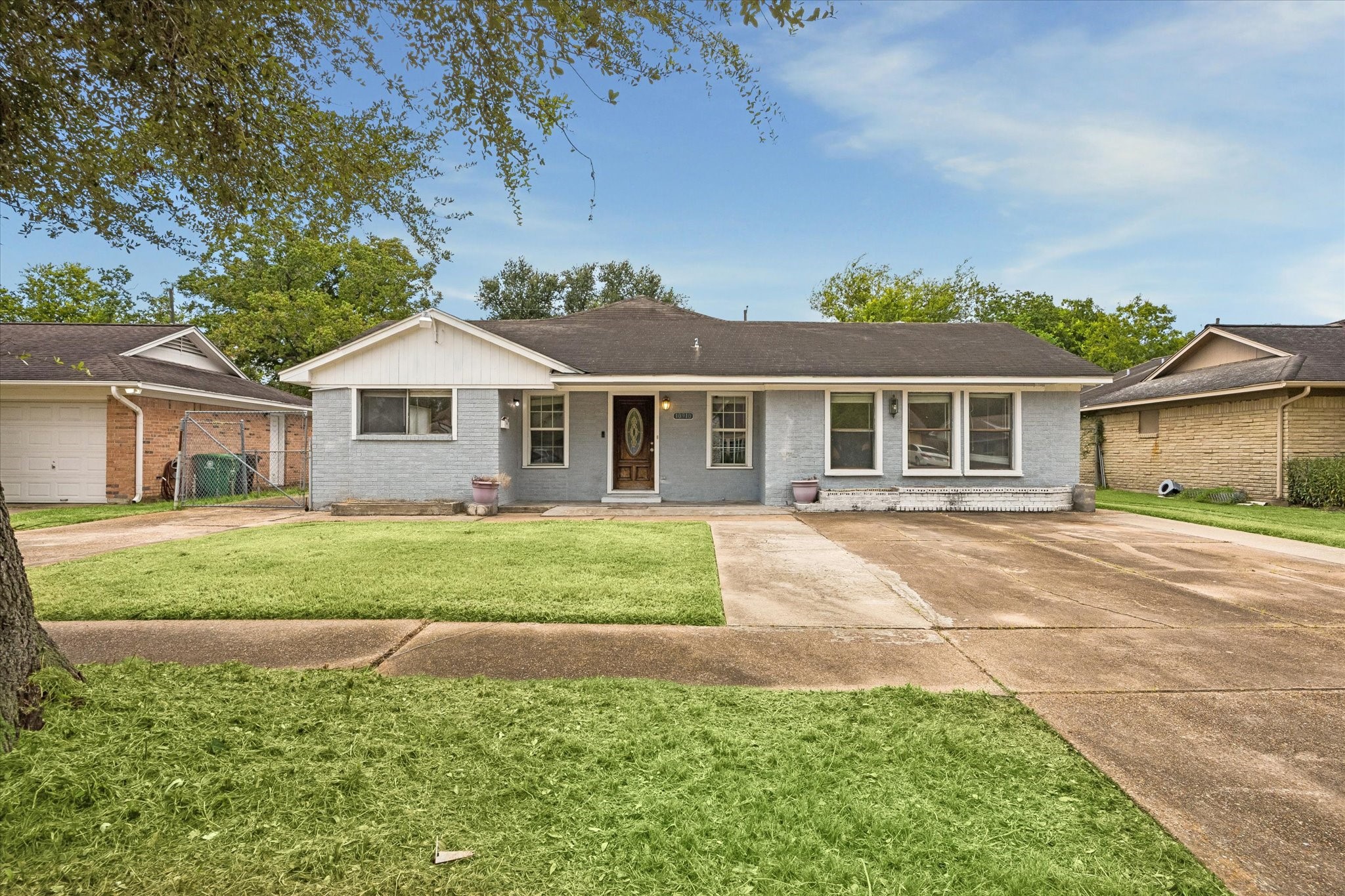 10910 Keese Drive Property Photo 1