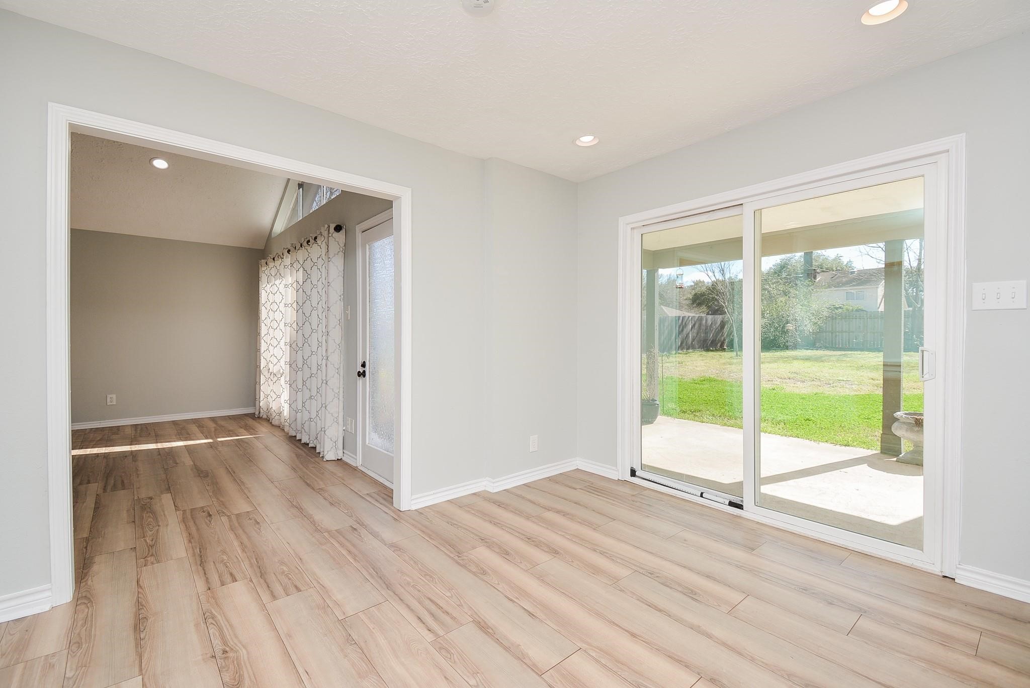 16505 Cornwall Street Property Photo 4