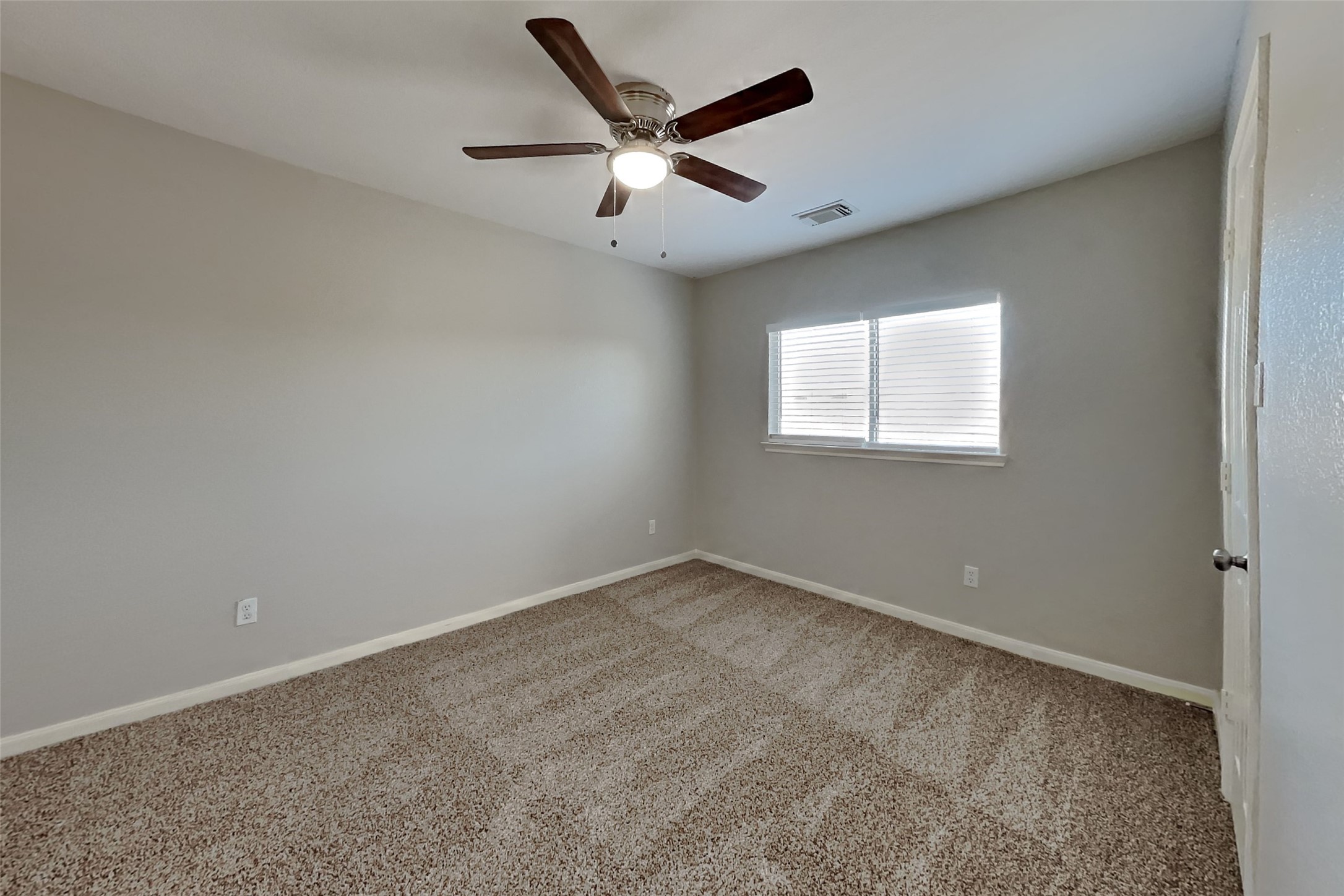 29415 Legends Stone Drive Property Photo 14