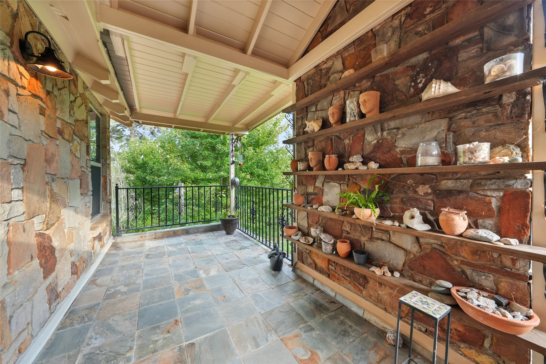 1803 Pine Hills Road Property Photo 17