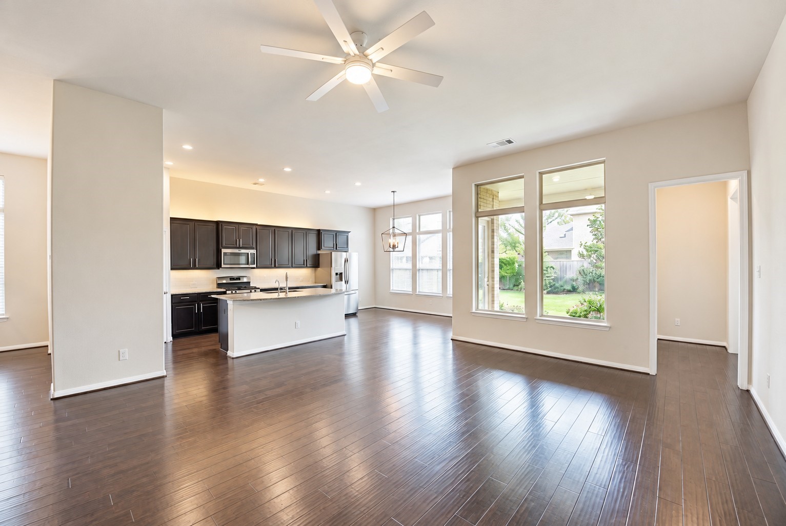 8131 Black Percher Street Property Photo 5