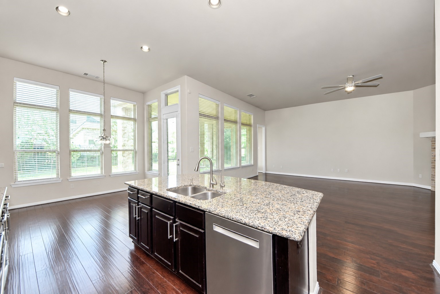 8131 Black Percher Street Property Photo 12