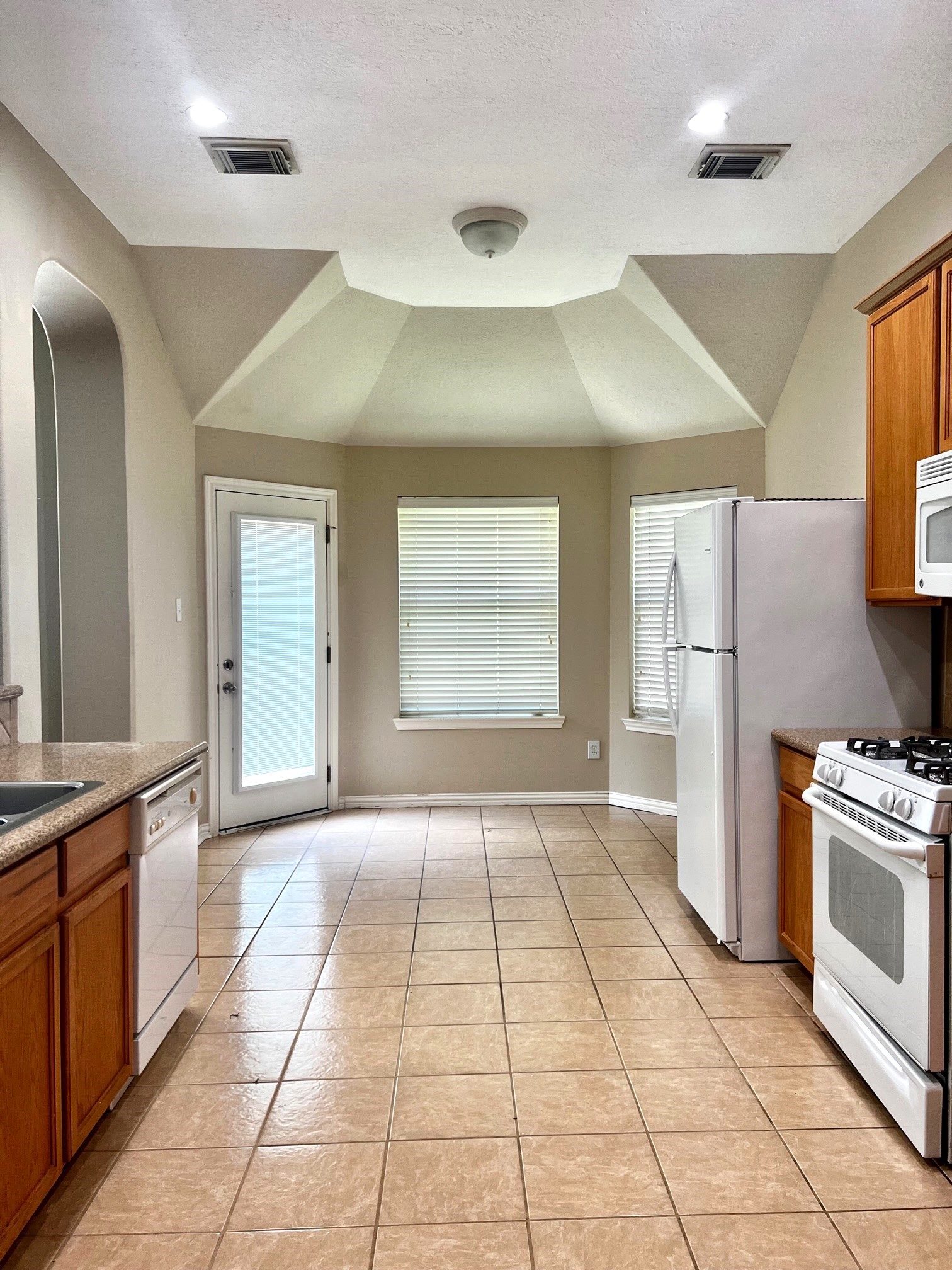 23907 Hackberry Creek Drive Property Photo 8