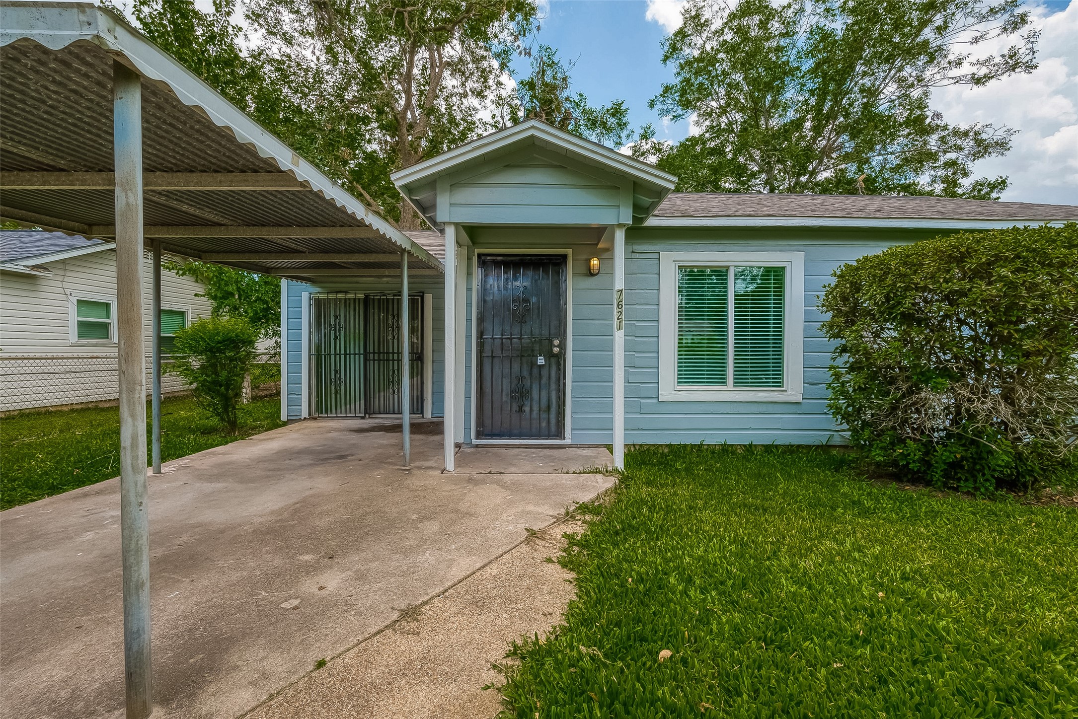 7621 Sundown Drive Property Photo 3