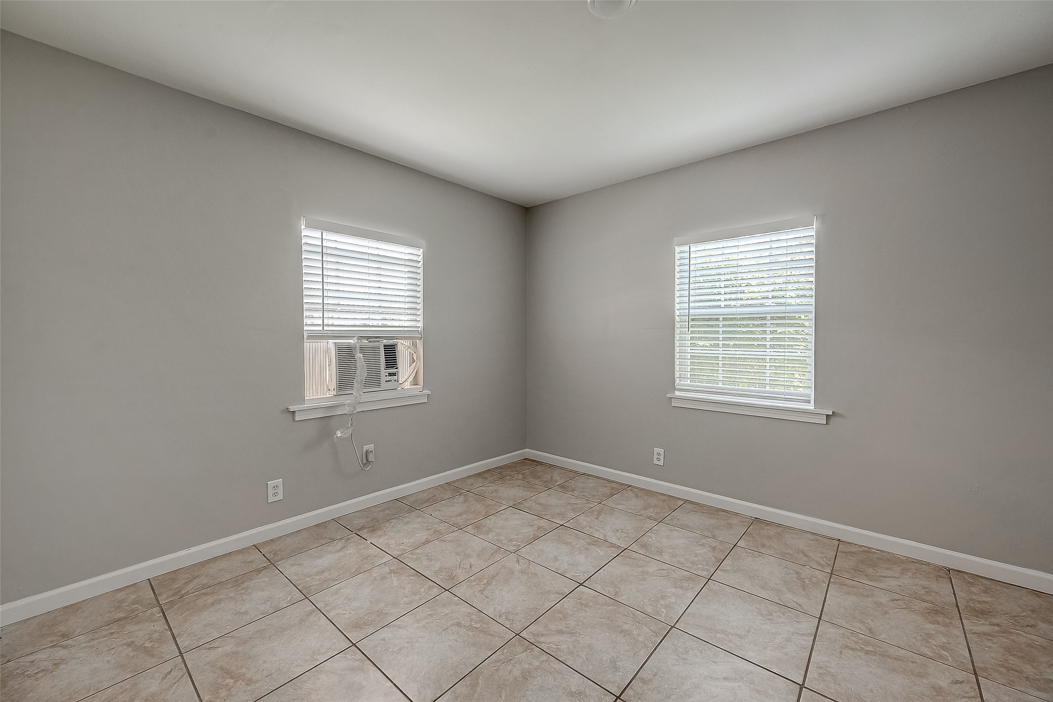 7621 Sundown Drive Property Photo 17