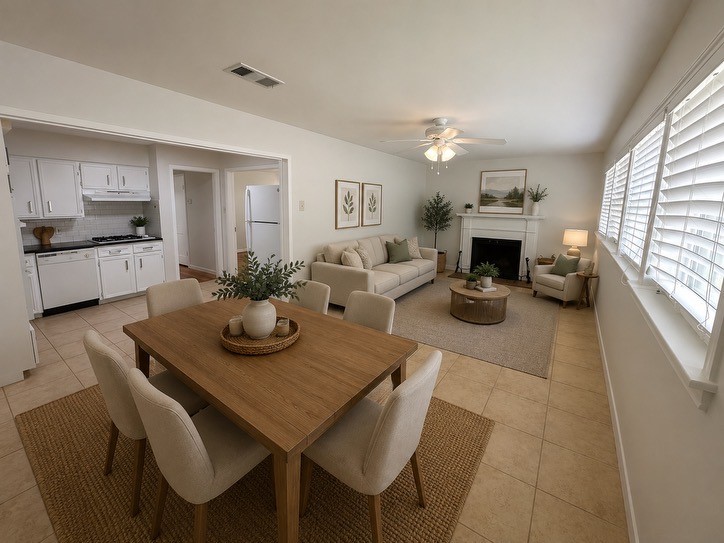 1606 Walton Street Property Photo 4