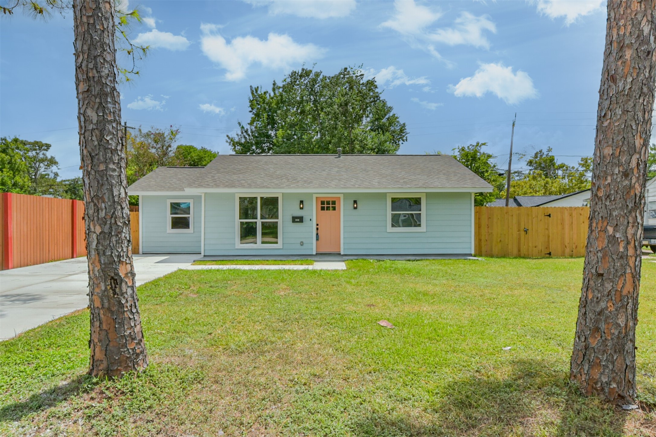 242 Birch Street Property Photo 1