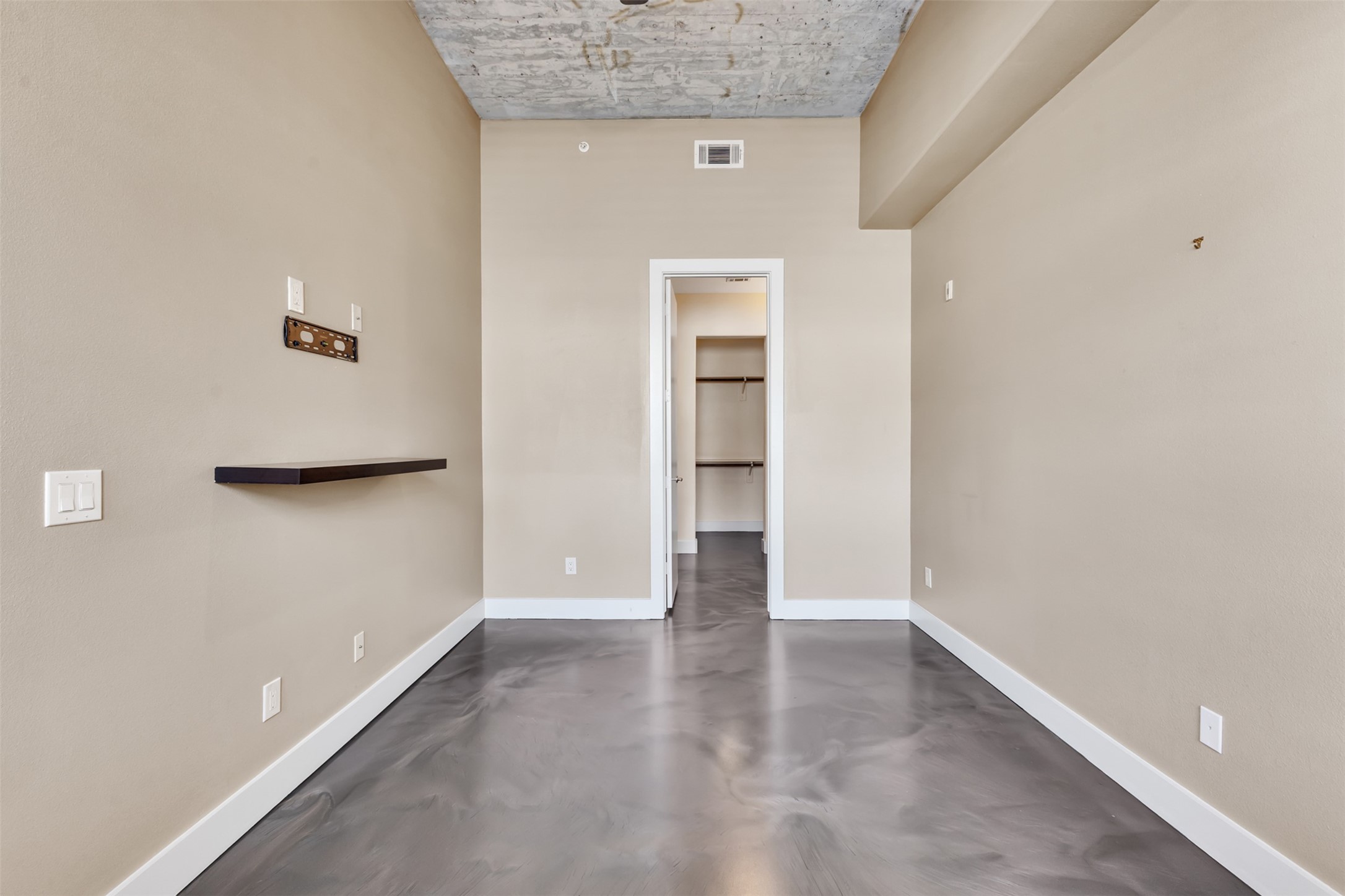 2323 Polk Street 205 Property Photo 14