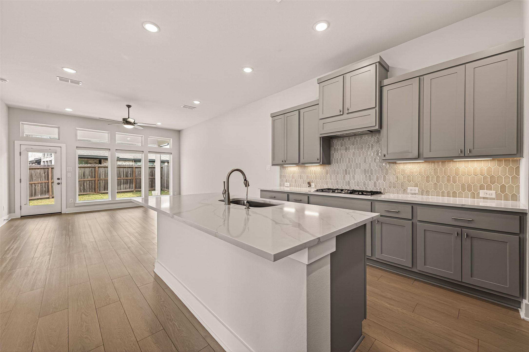 158 Nightshade Street Property Photo 17