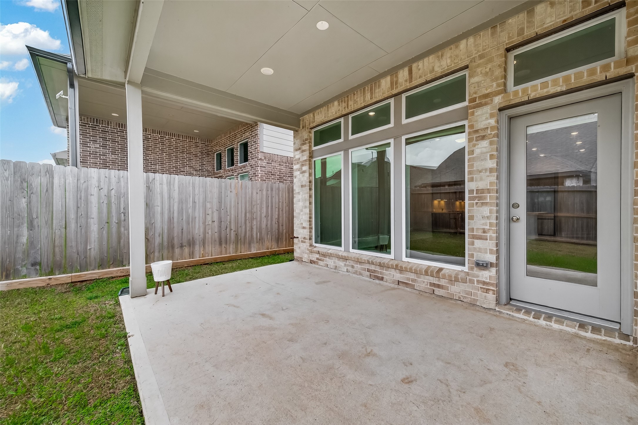 158 Nightshade Street Property Photo 36