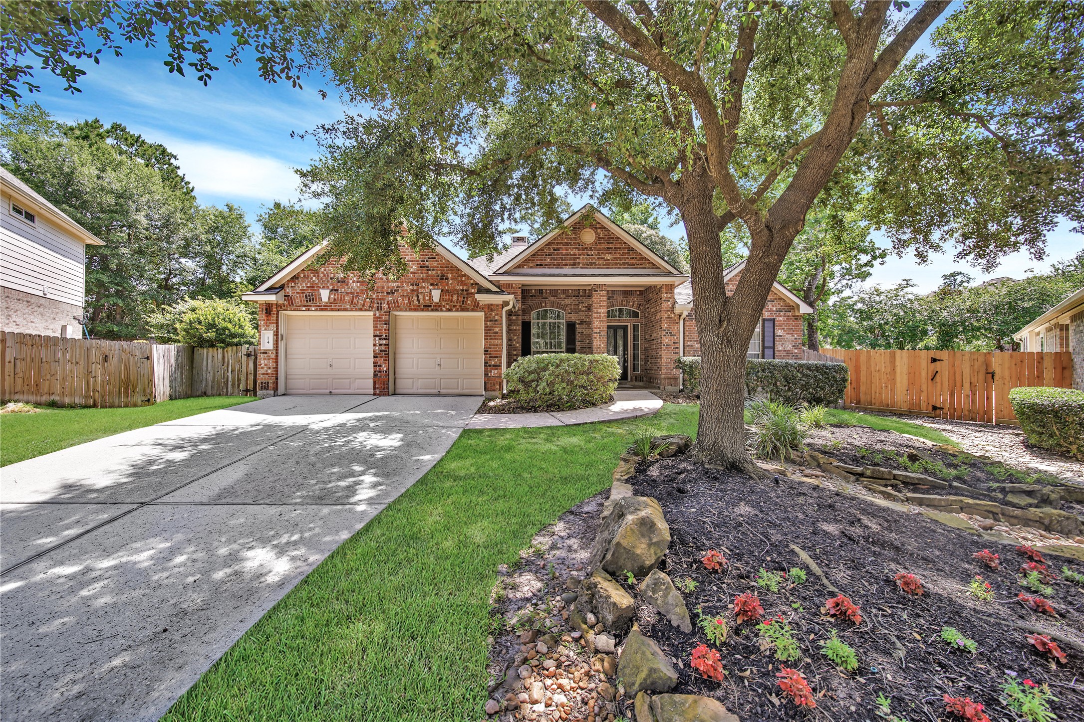 14 Beauty Bower Place Property Photo 1