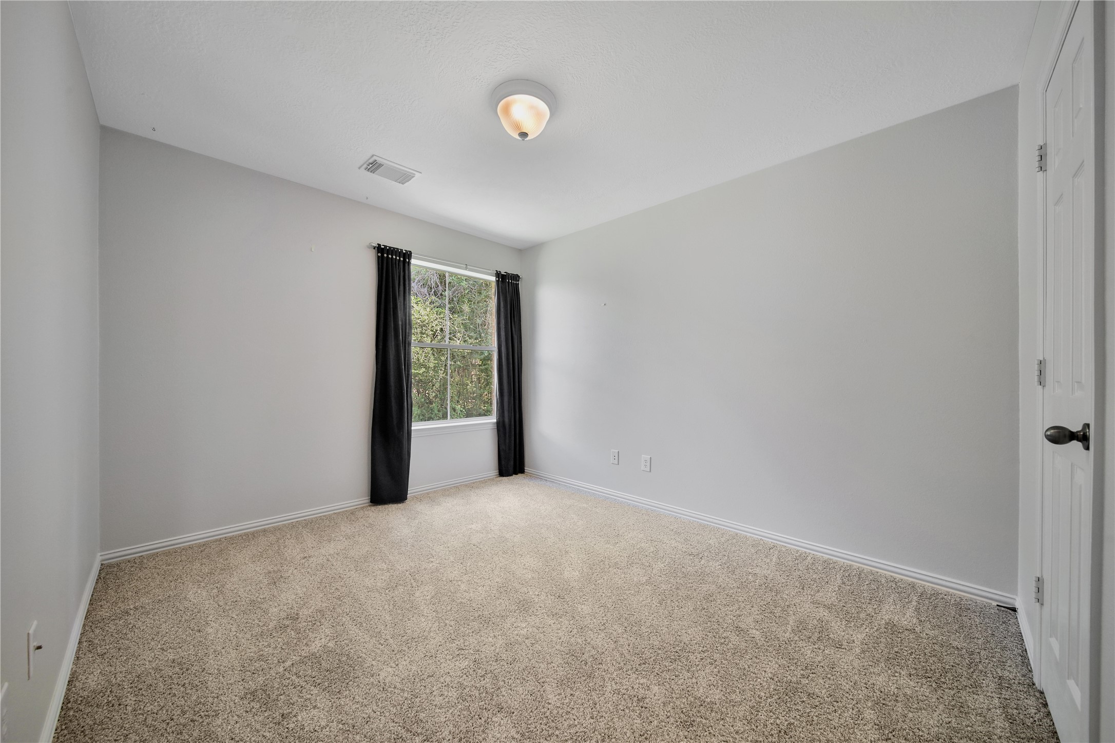 14 Beauty Bower Place Property Photo 27
