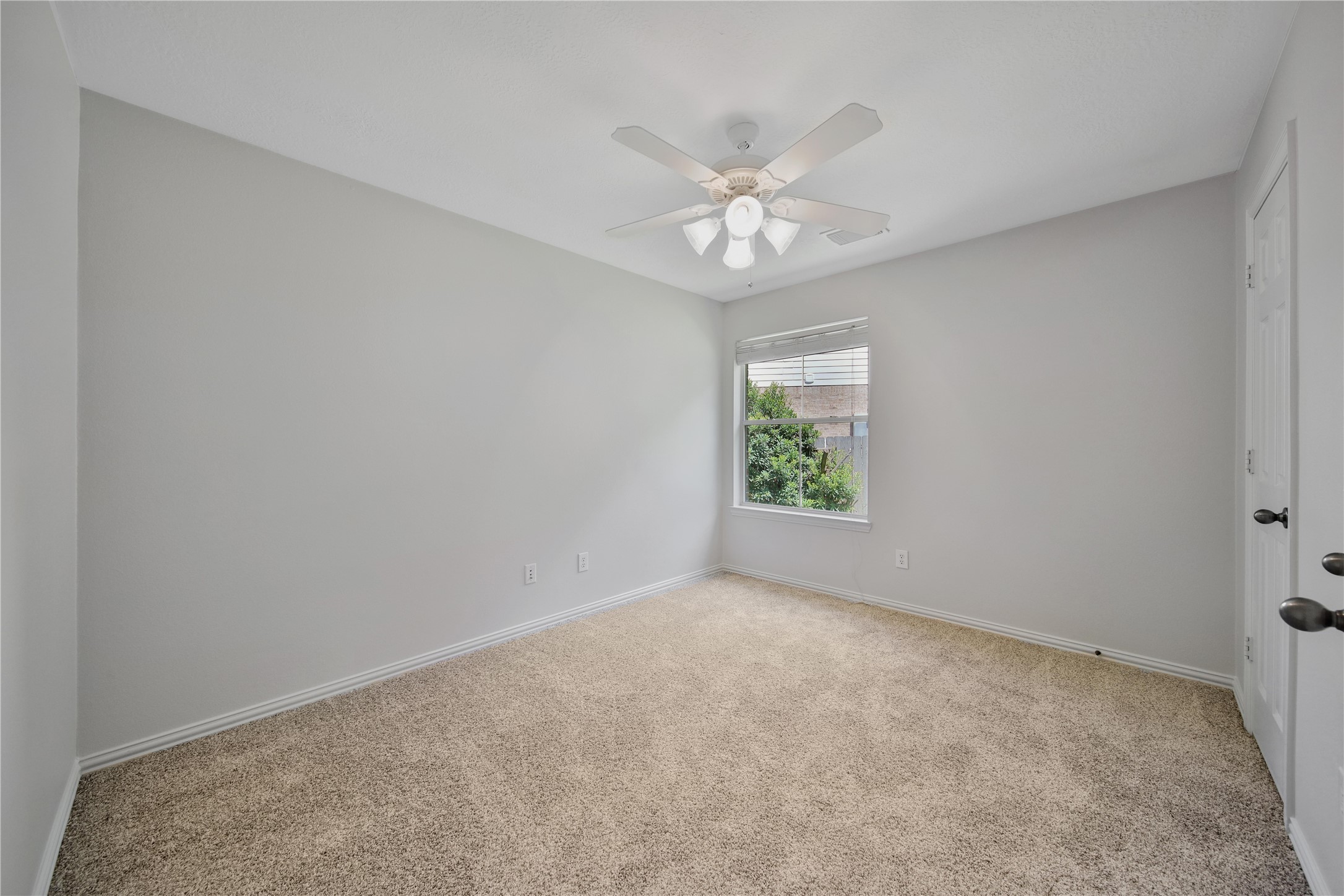 14 Beauty Bower Place Property Photo 30