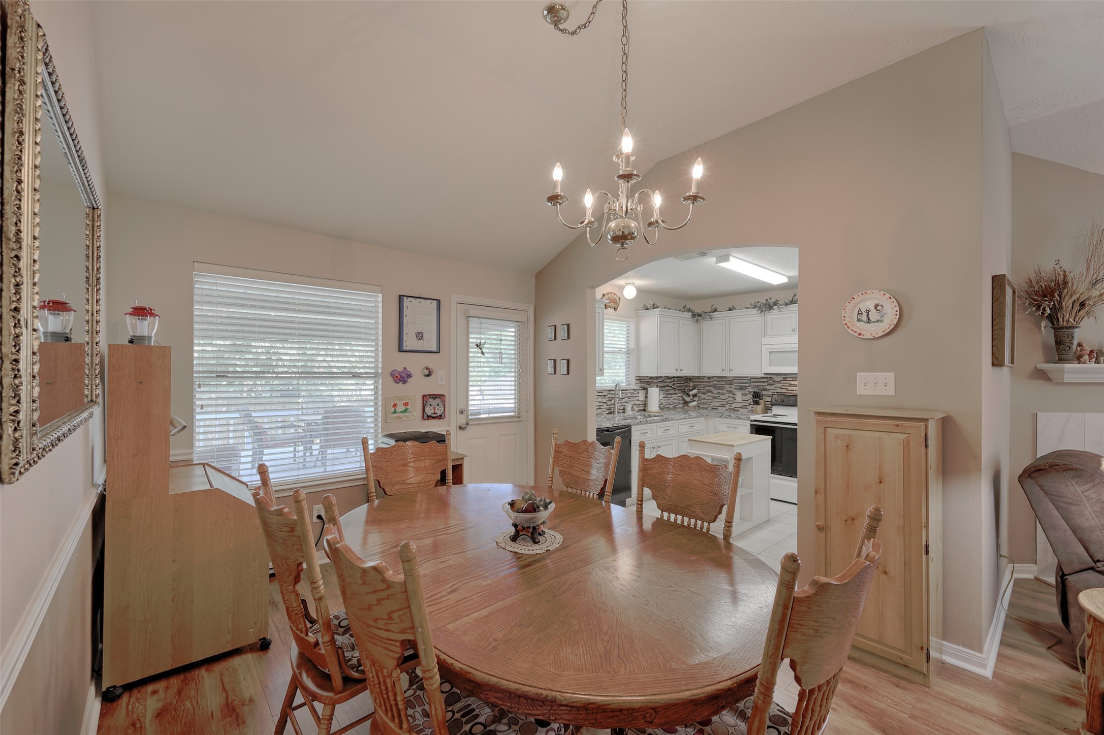 319 Leisure Lane Property Photo 5