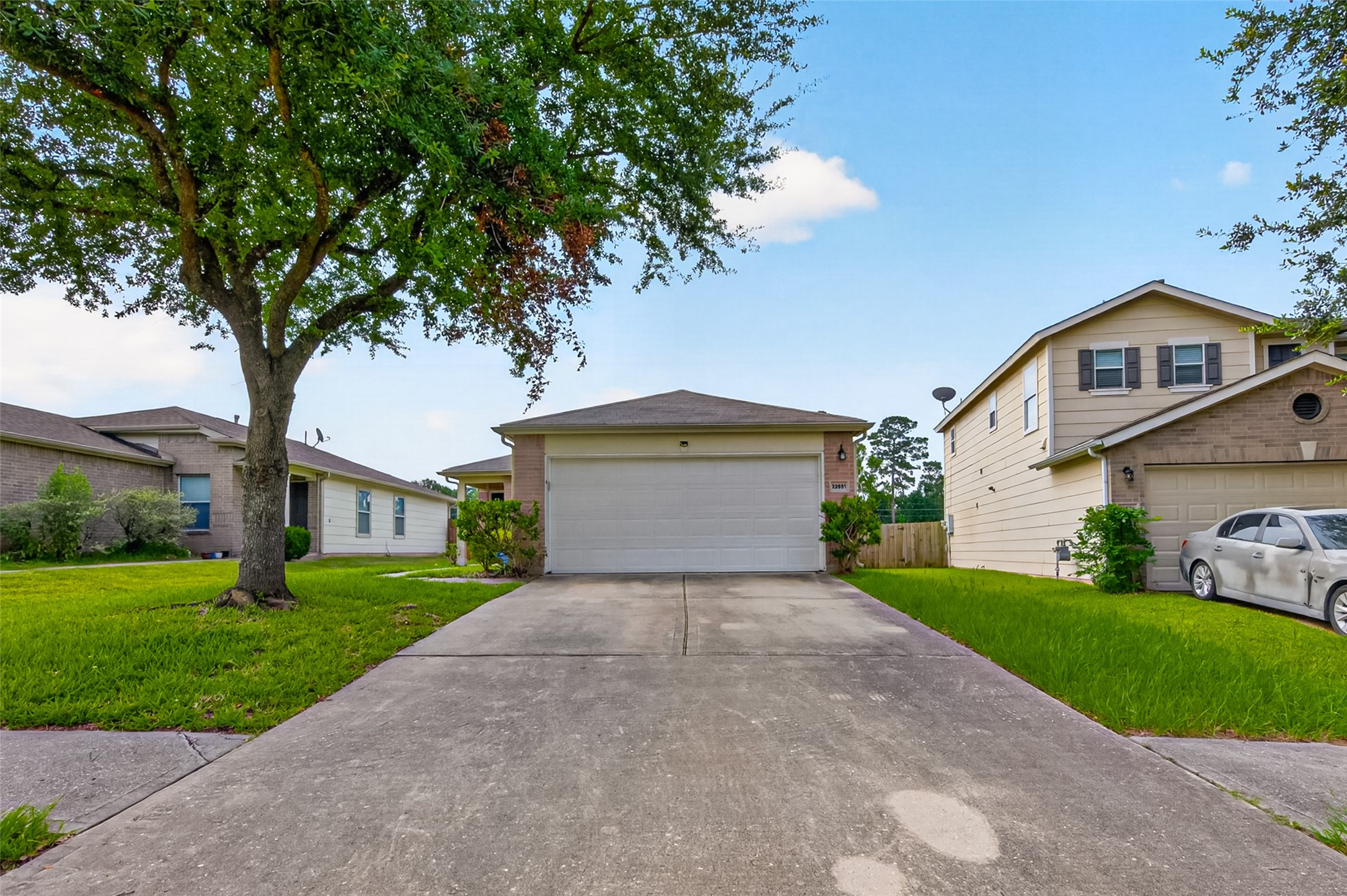 22851 Twisting Pine Drive Property Photo 3